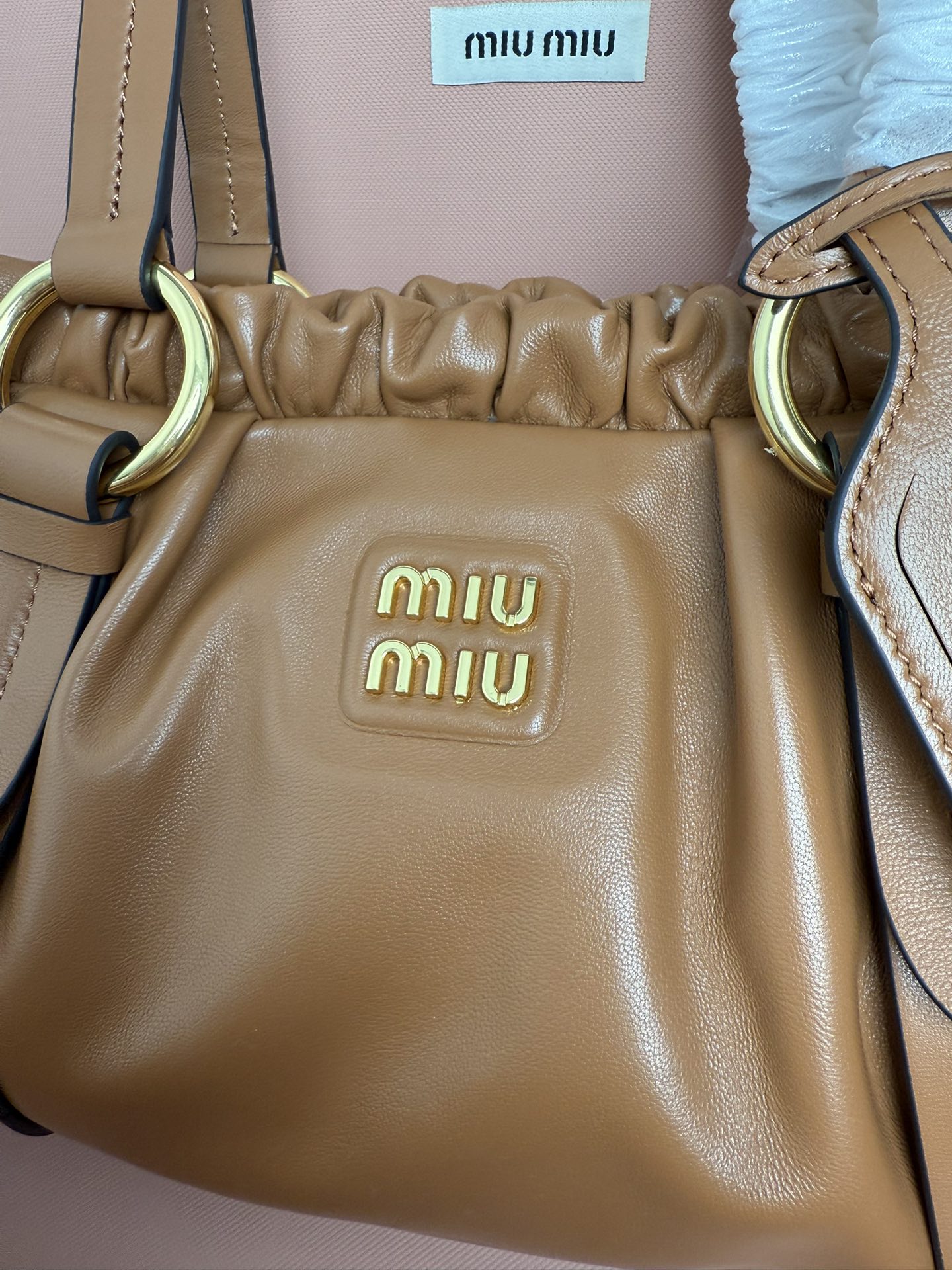 Prada 5BG306miu中古腋下饺子包 全新植柔羊皮满满 怀旧风情 搭配钢质做|日金属五金配件