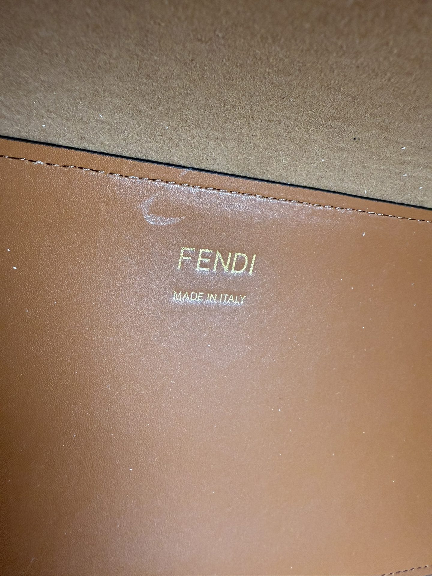Fendi 中号阳光购物手提袋Sunshine中号棕色皮革手提袋