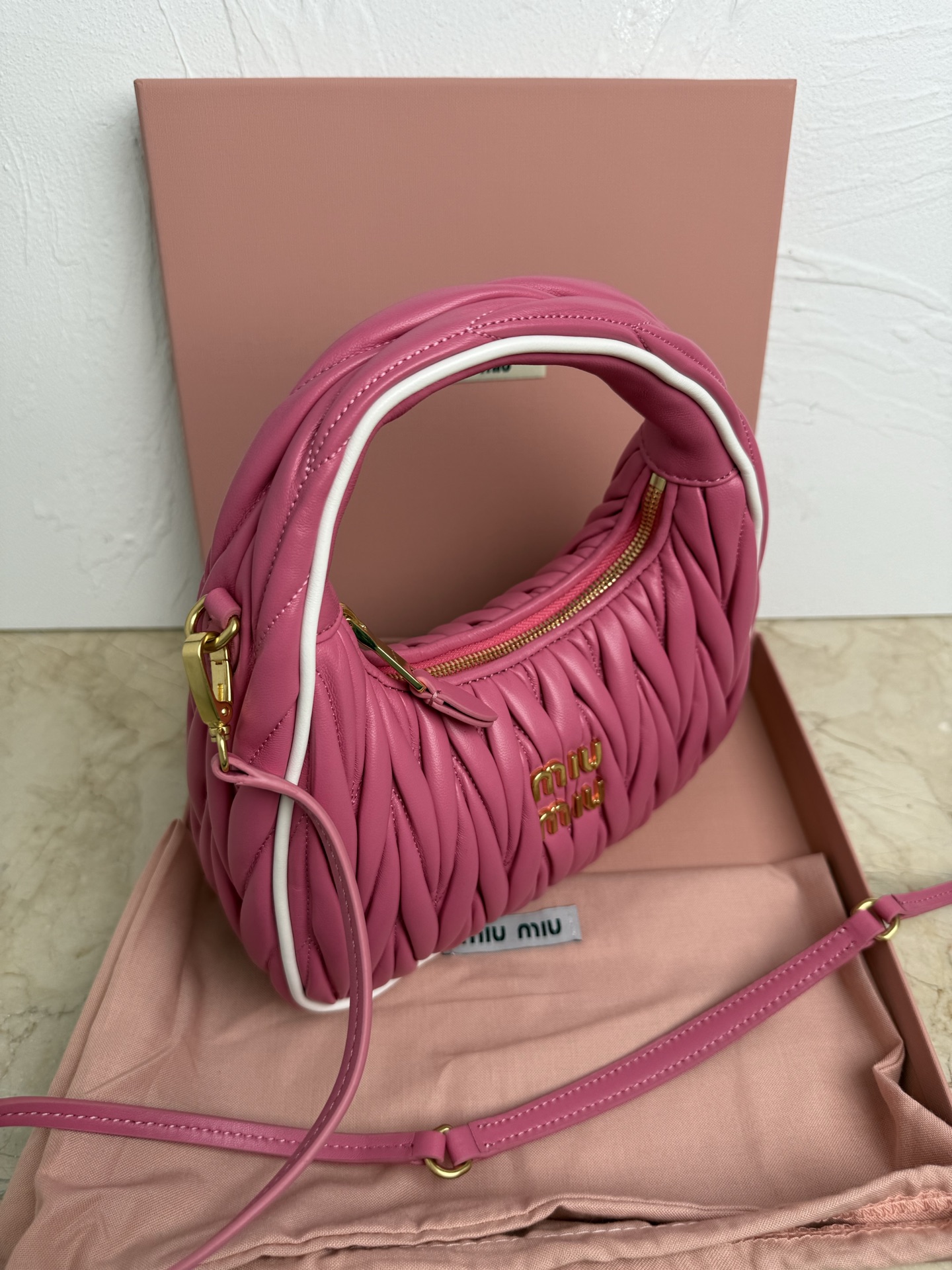 Miu Miu M家新品 5BC125MiuWander手袋 全新大胆配色设计