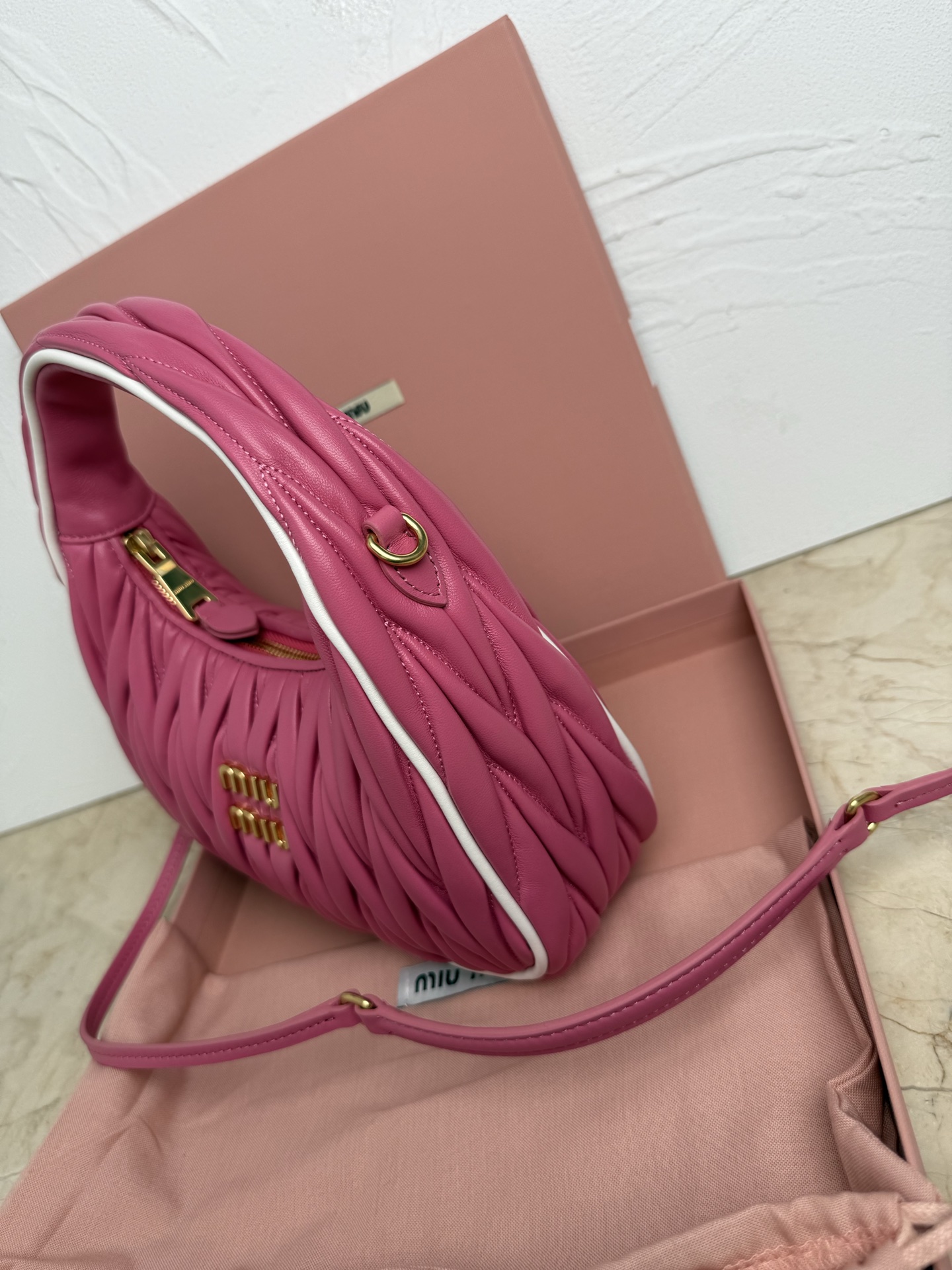 Miu Miu M家新品 5BC125MiuWander手袋 全新大胆配色设计