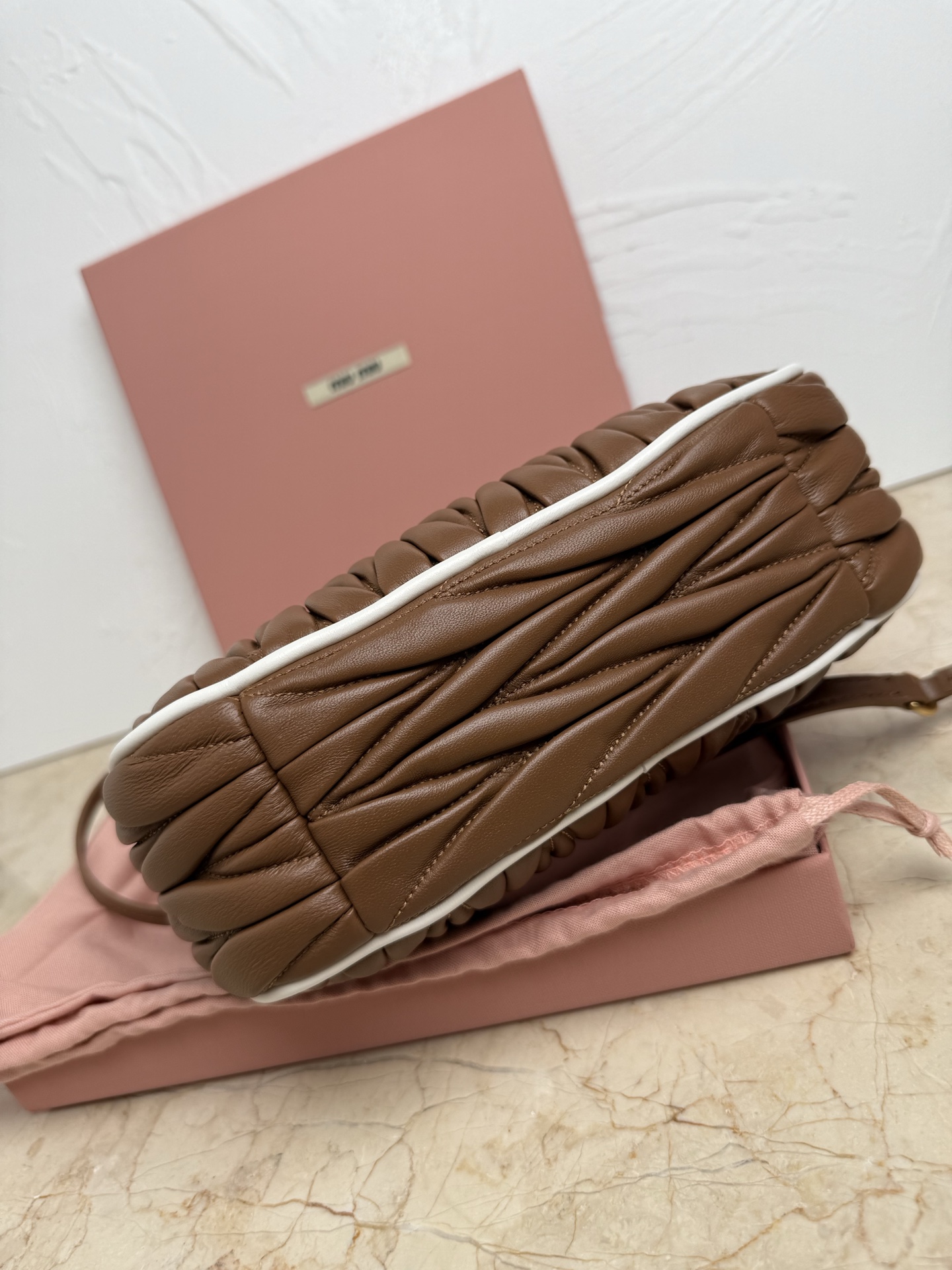Miu Miu M家新品 5BC125MiuWander手袋 全新大胆配色设计