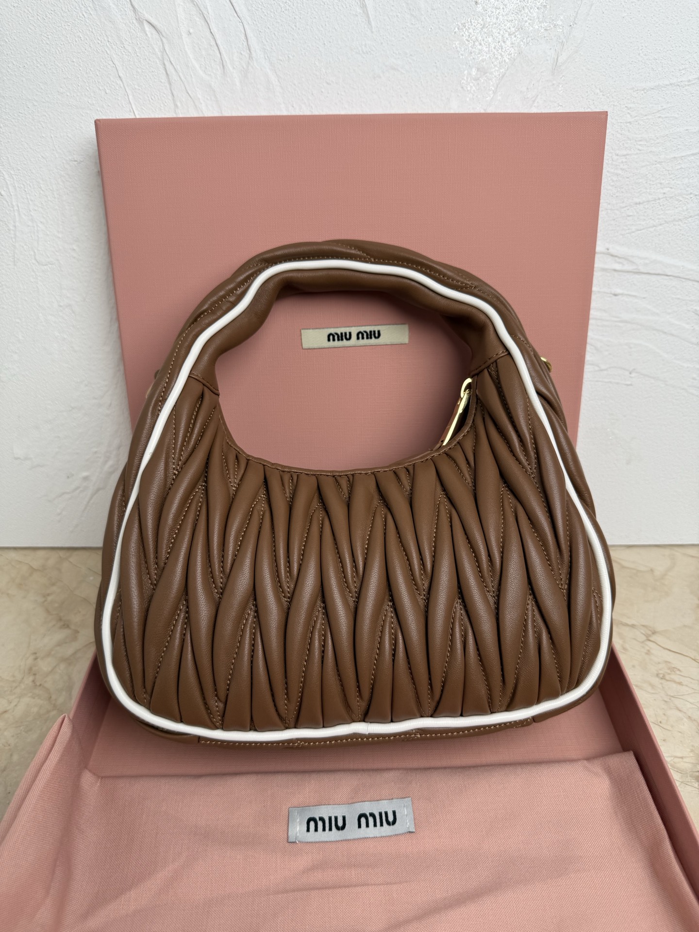 Miu Miu M家新品 5BC125MiuWander手袋 全新大胆配色设计