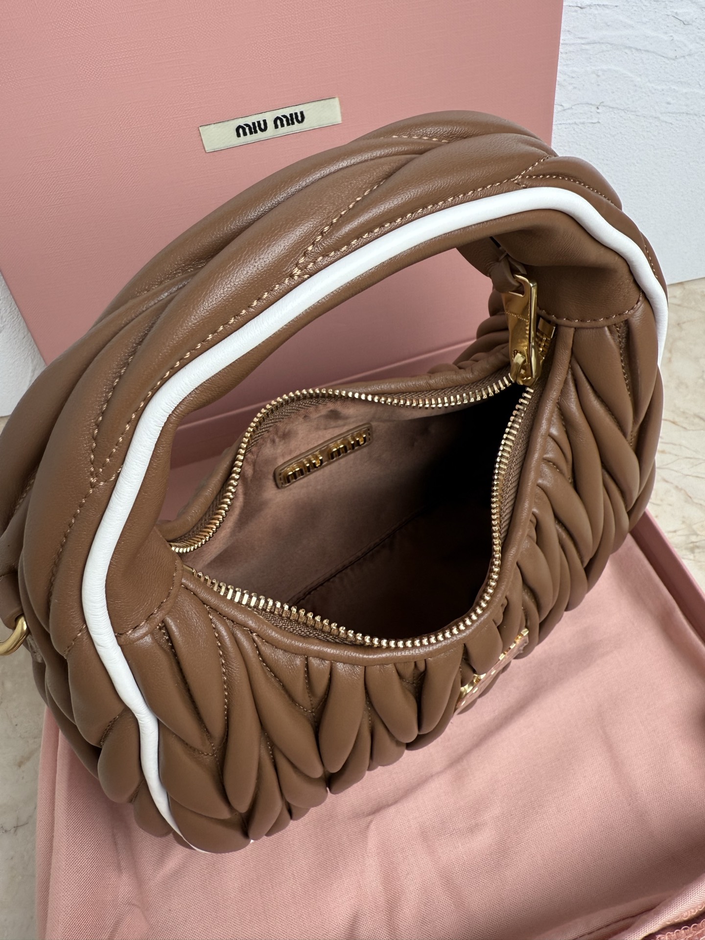 Miu Miu M家新品 5BC125MiuWander手袋 全新大胆配色设计