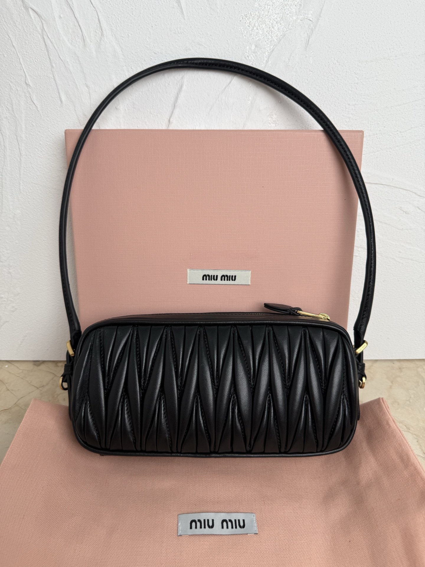 Miu Miu Style Leather Bag Lookbook Reference image 2