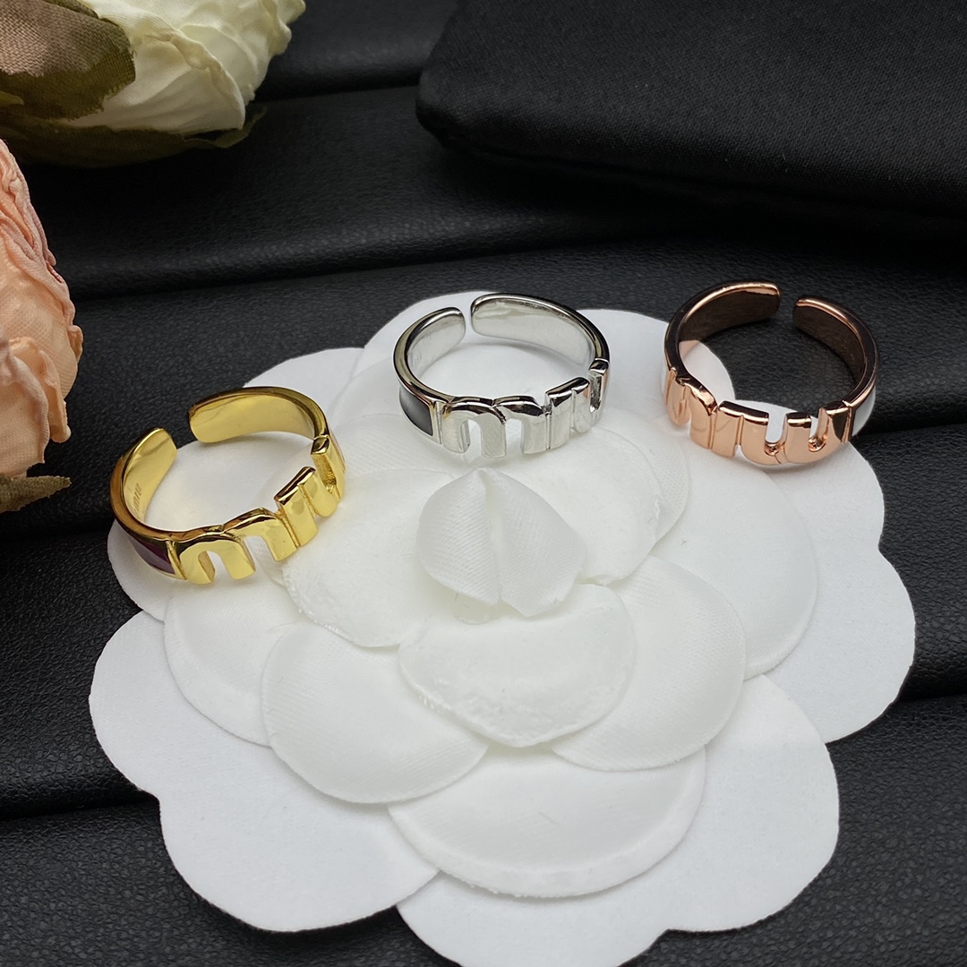 Muu Miu Miu’s new ring - 图片 1