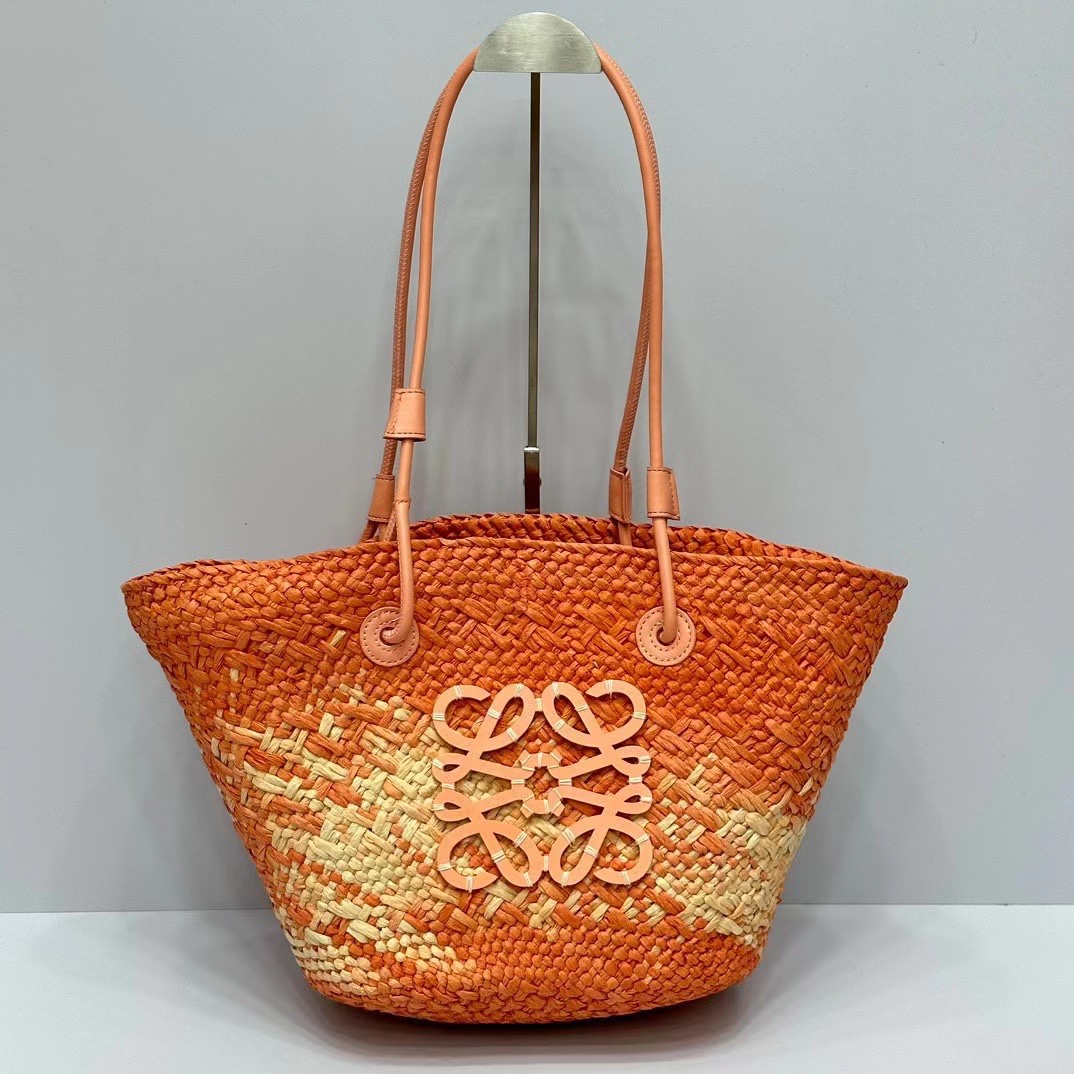 Loewe Taschen Handtaschen Stroh gewebt Sommerkollektion