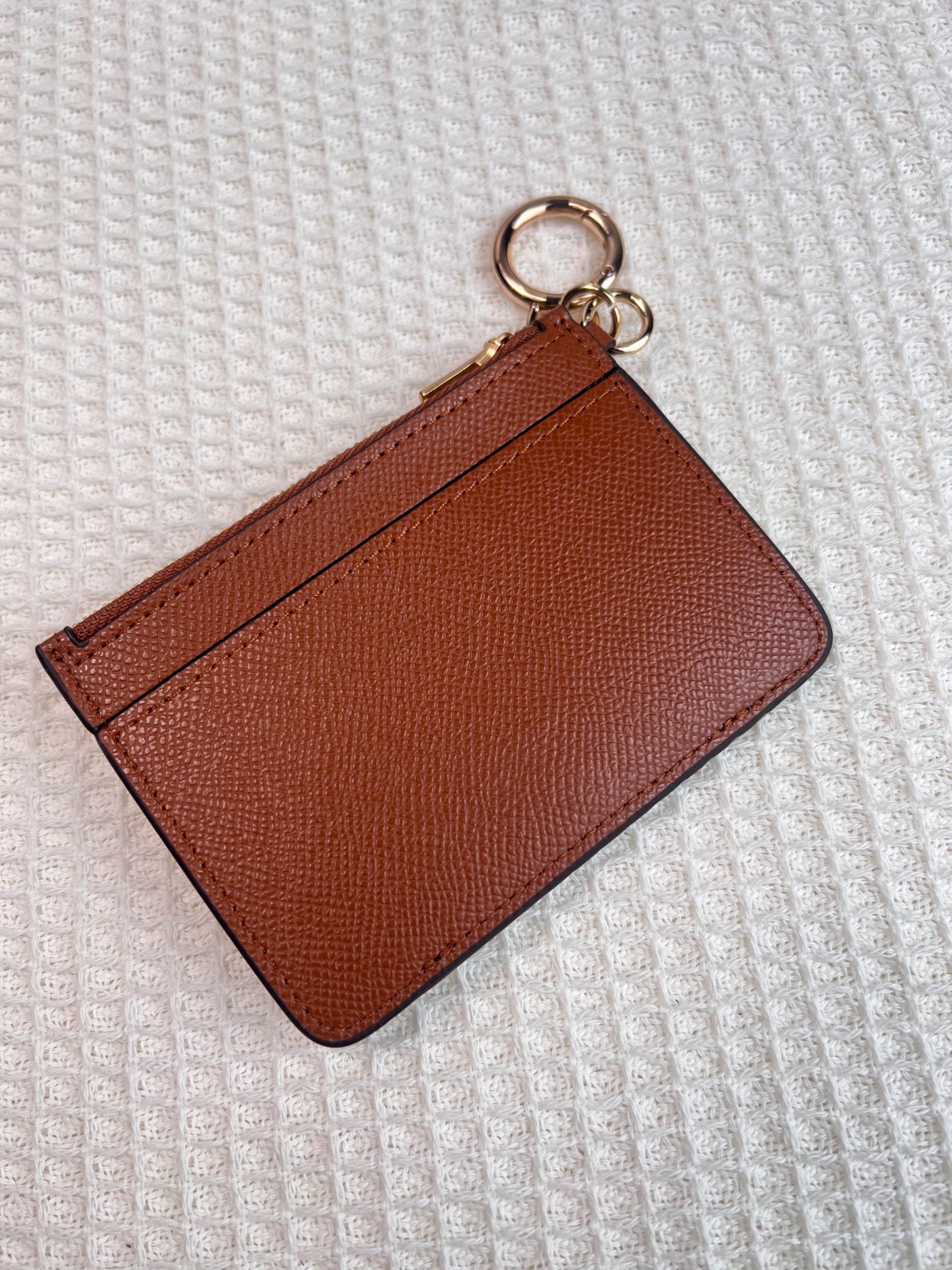 Coach ～新款coach卡包C6881纯棕色颗粒纹最新款卡包来袭