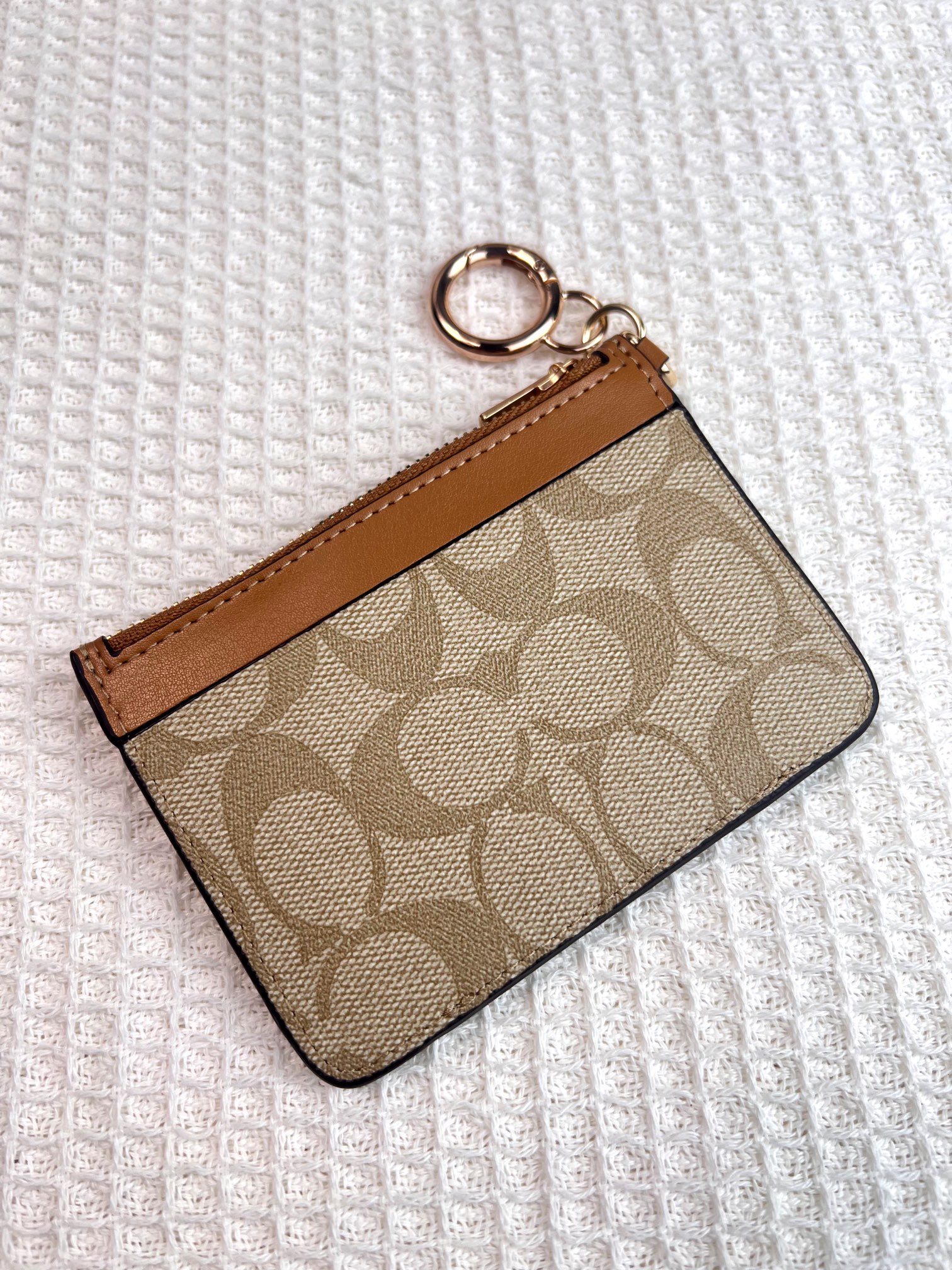Coach ～新款coach卡包C7398卡其白配棕色