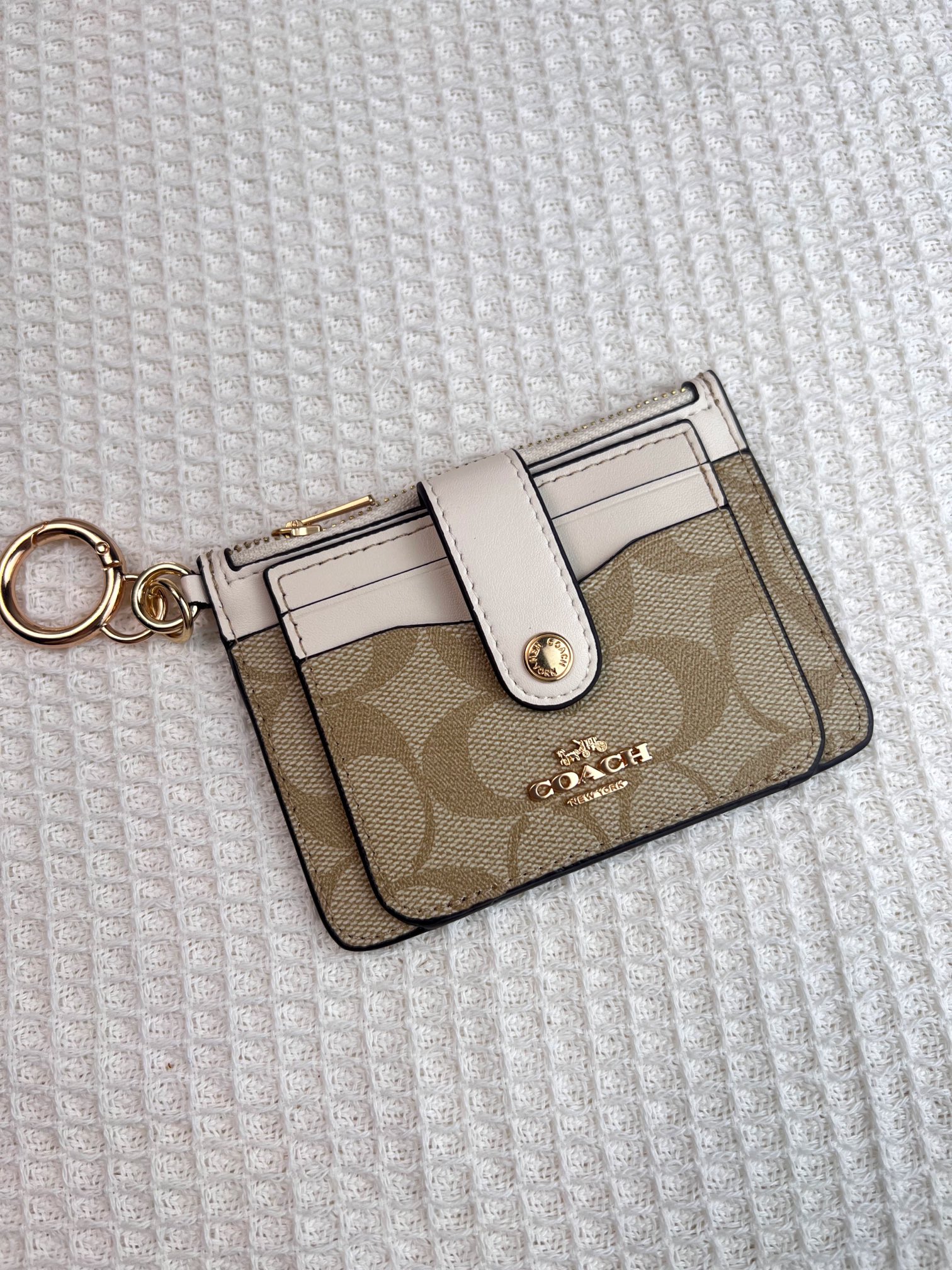 Coach ～新款coach卡包C7398卡其白配白色