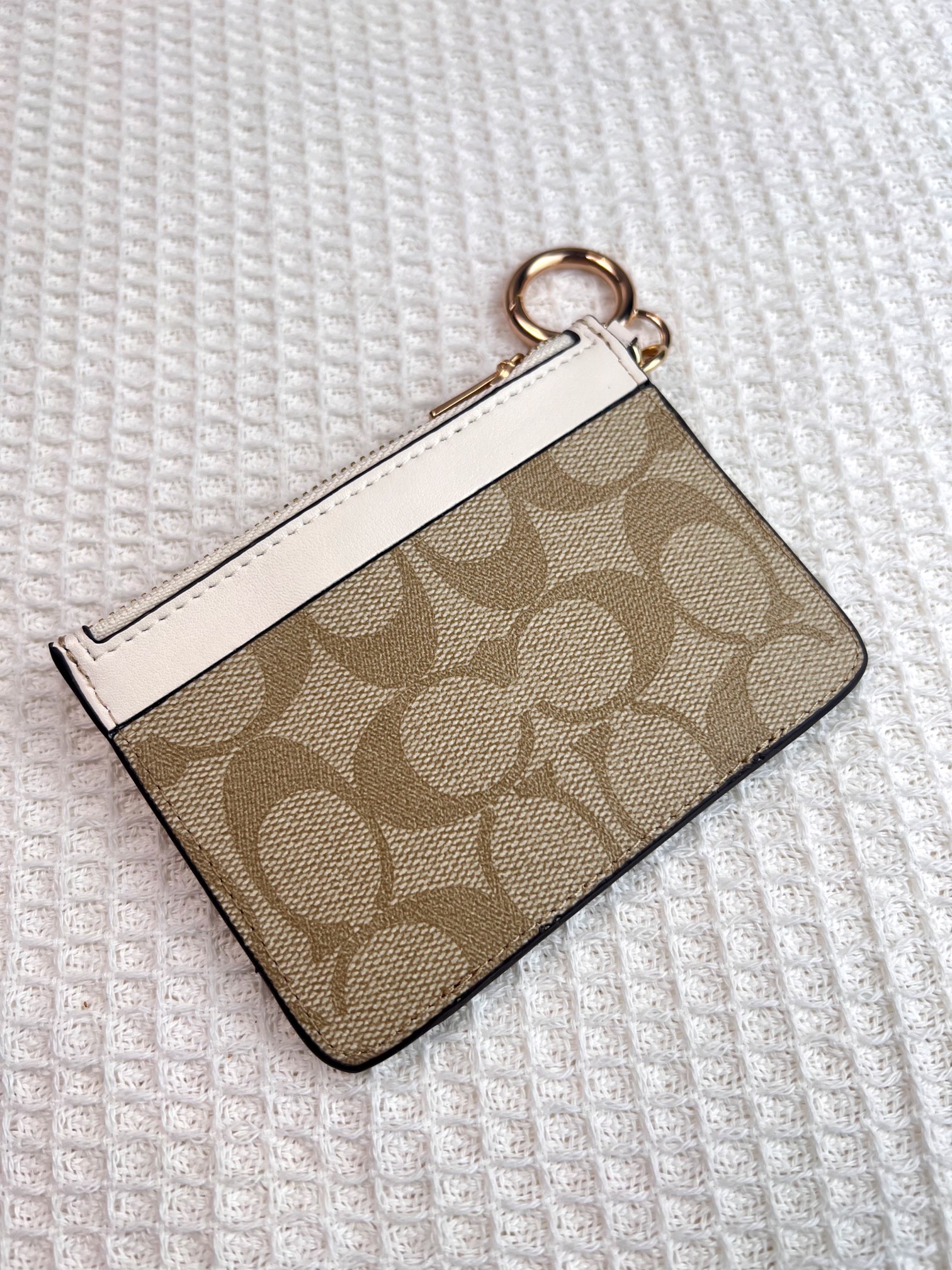 Coach ～新款coach卡包C7398卡其白配白色