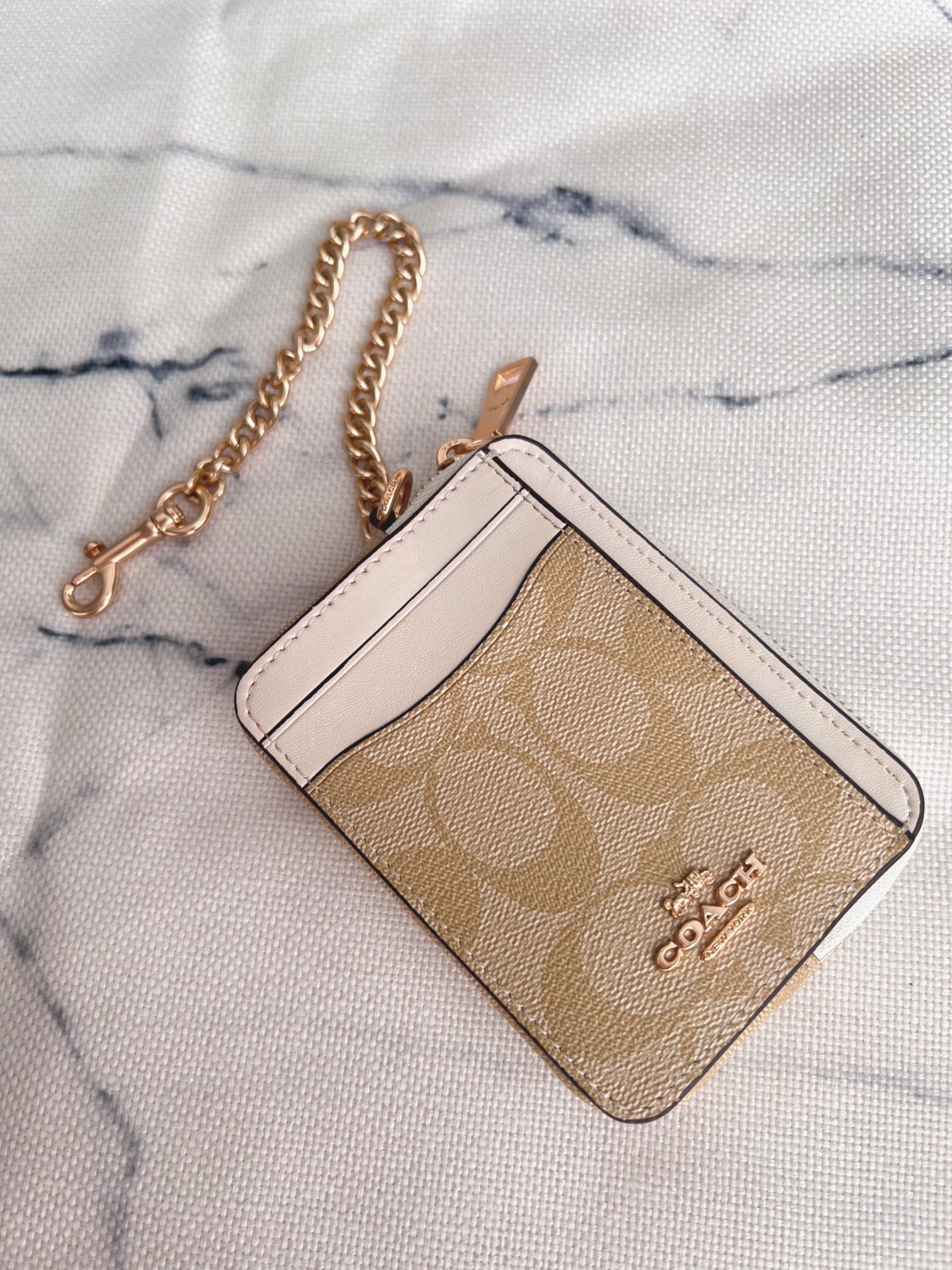 Coach ～Coach 新品 链条小卡包米白配白色C0058