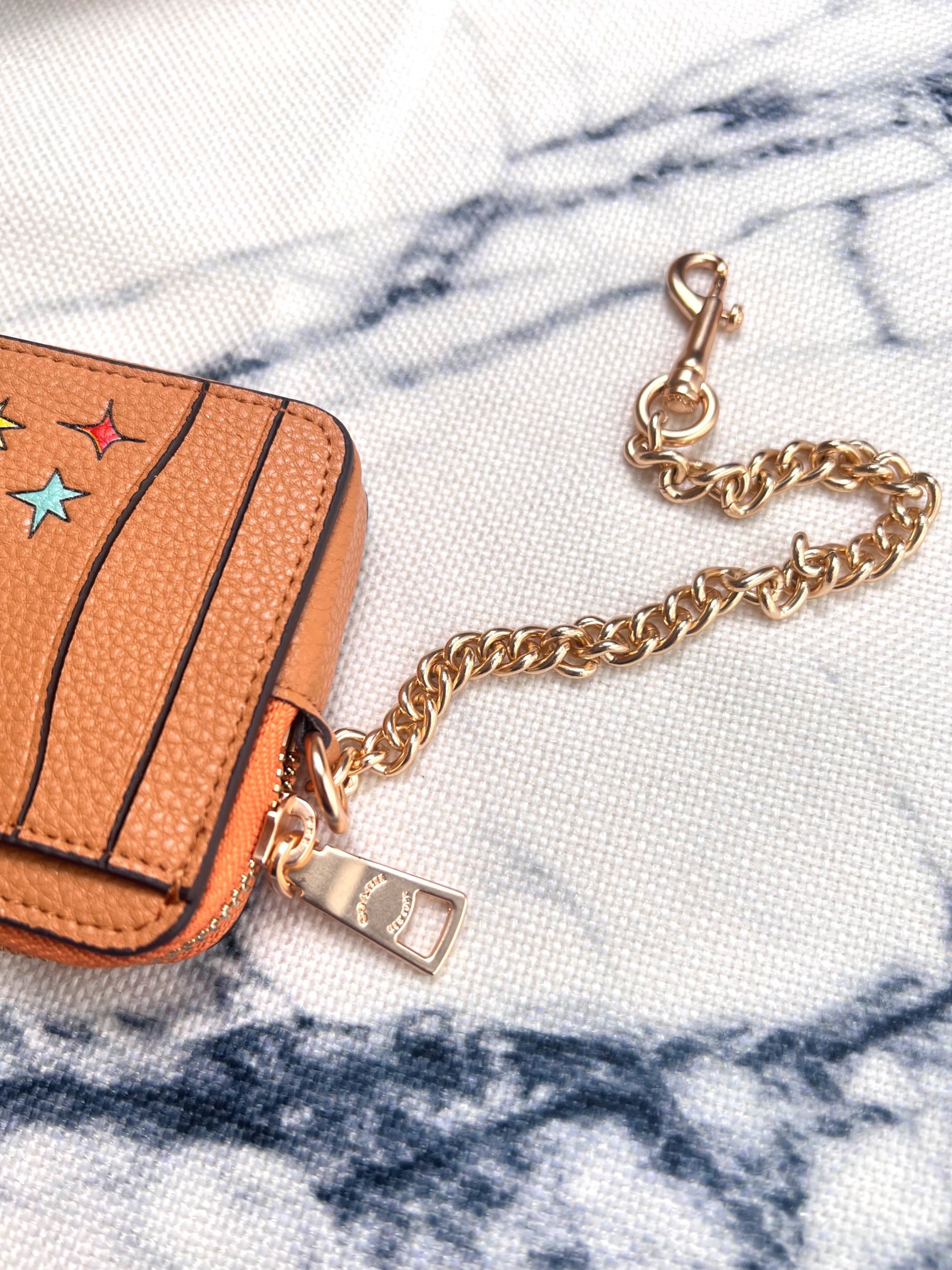 Coach ～Coach 新品 链条小卡包橘色星