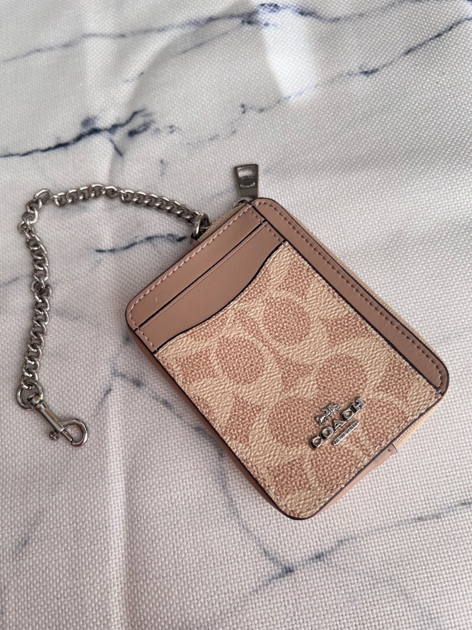 Coach ～Coach 新品 链条小卡包奶茶色C0058