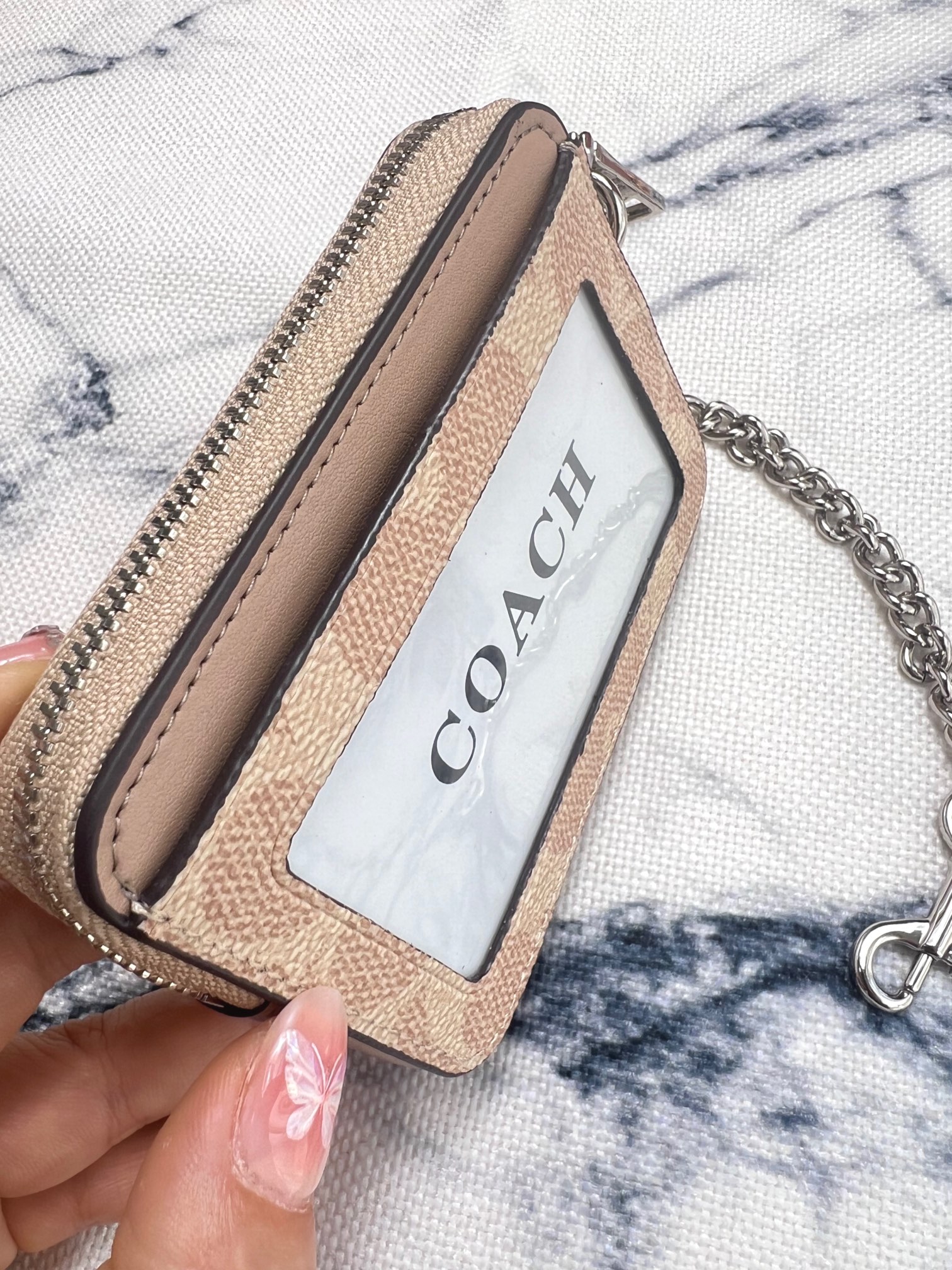 Coach ～Coach 新品 链条小卡包奶茶色C0058