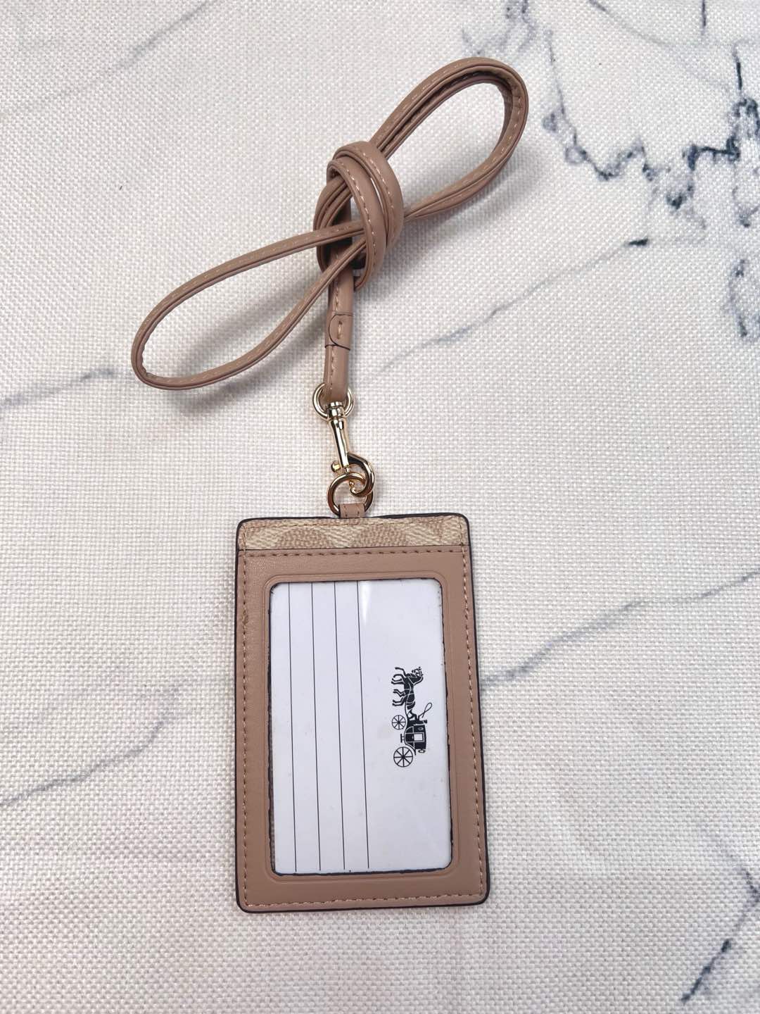 Coach ～coach 新款CU476 工作牌 男女通用款 上班族 学生们的最爱 C字的logo标志