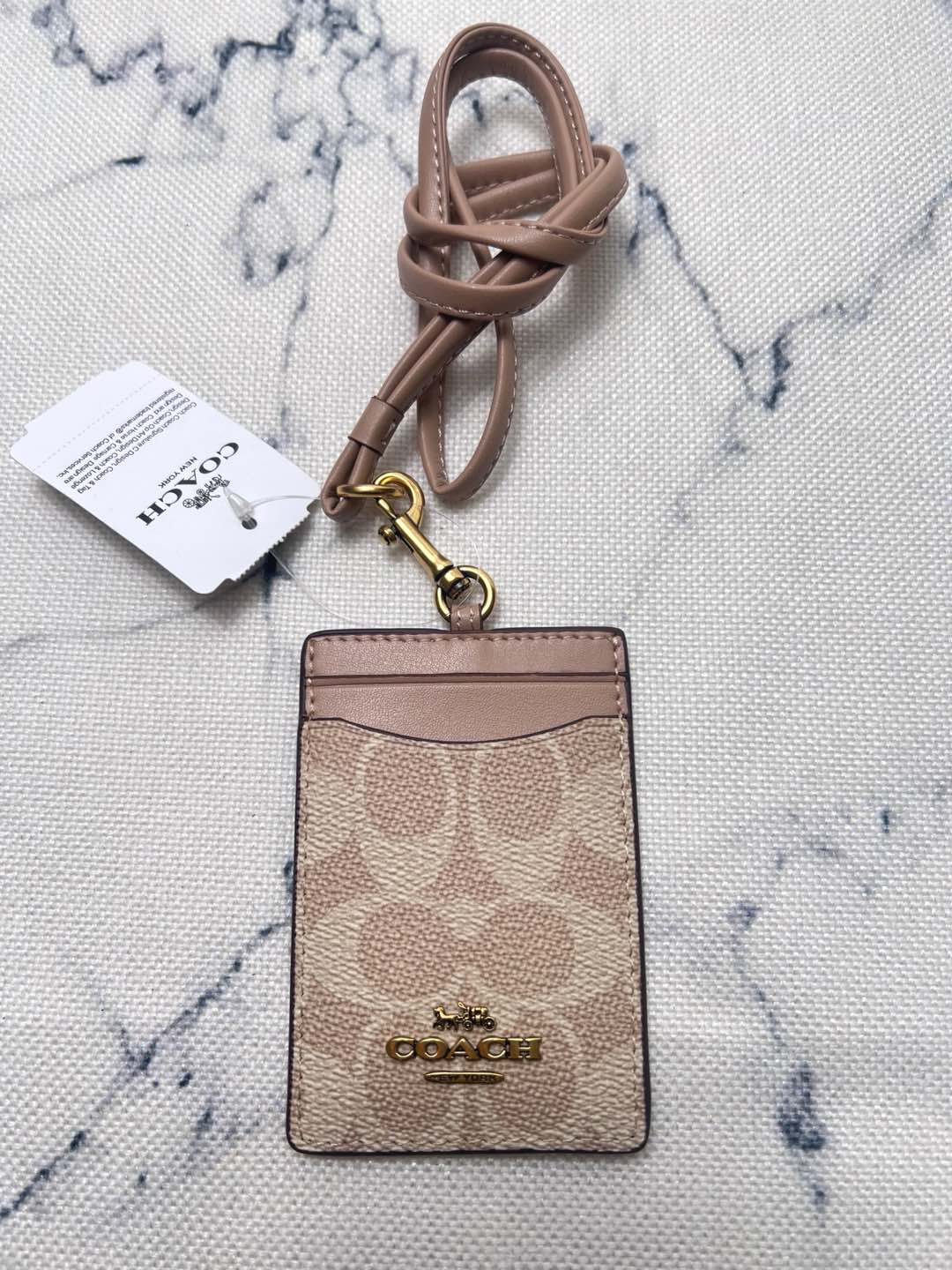 Coach ～coach 32475 工作牌 男女通用款 上班族 学生们的最爱 看细节内里是皮的
