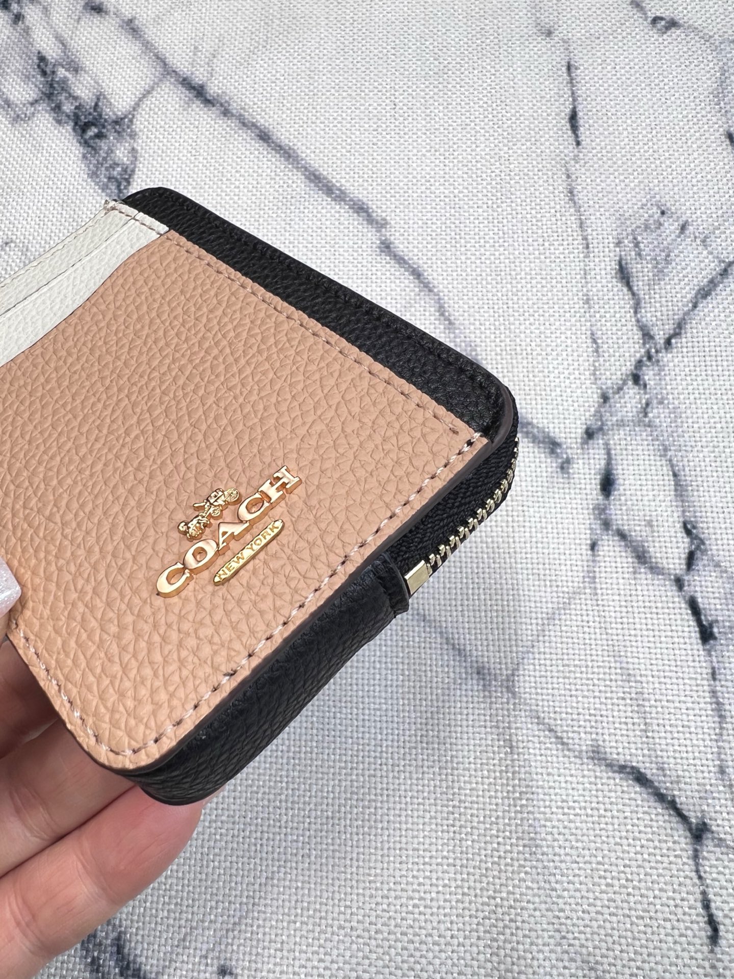Coach ～Coach 新品 链条小卡包拼色荔枝纹C1886