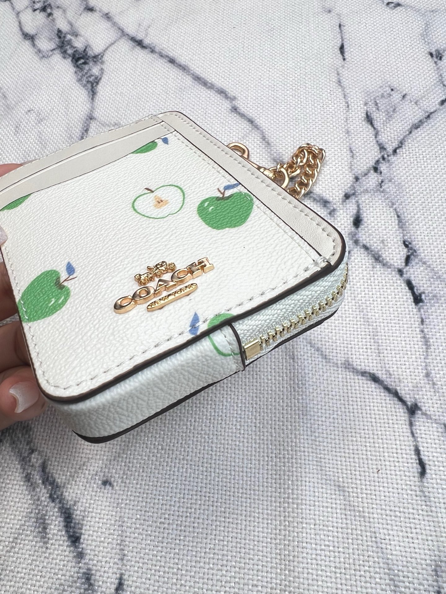 Coach ～Coach 新品 链条小卡包青苹果