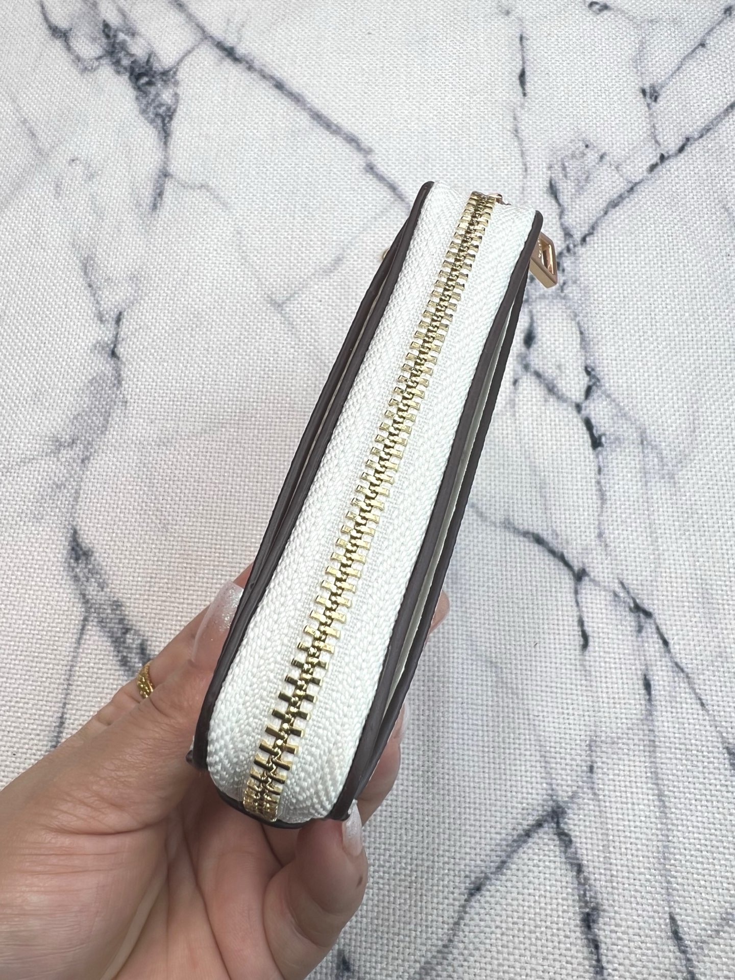 Coach ～Coach 新品 链条小卡包青苹果