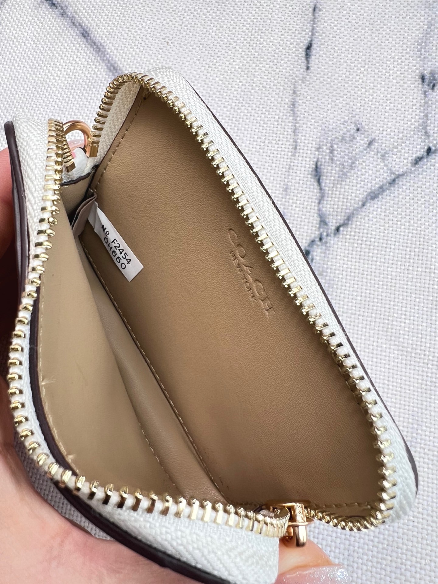 Coach ～Coach 新品 链条小方包金色字母徽标Logo花卉印花