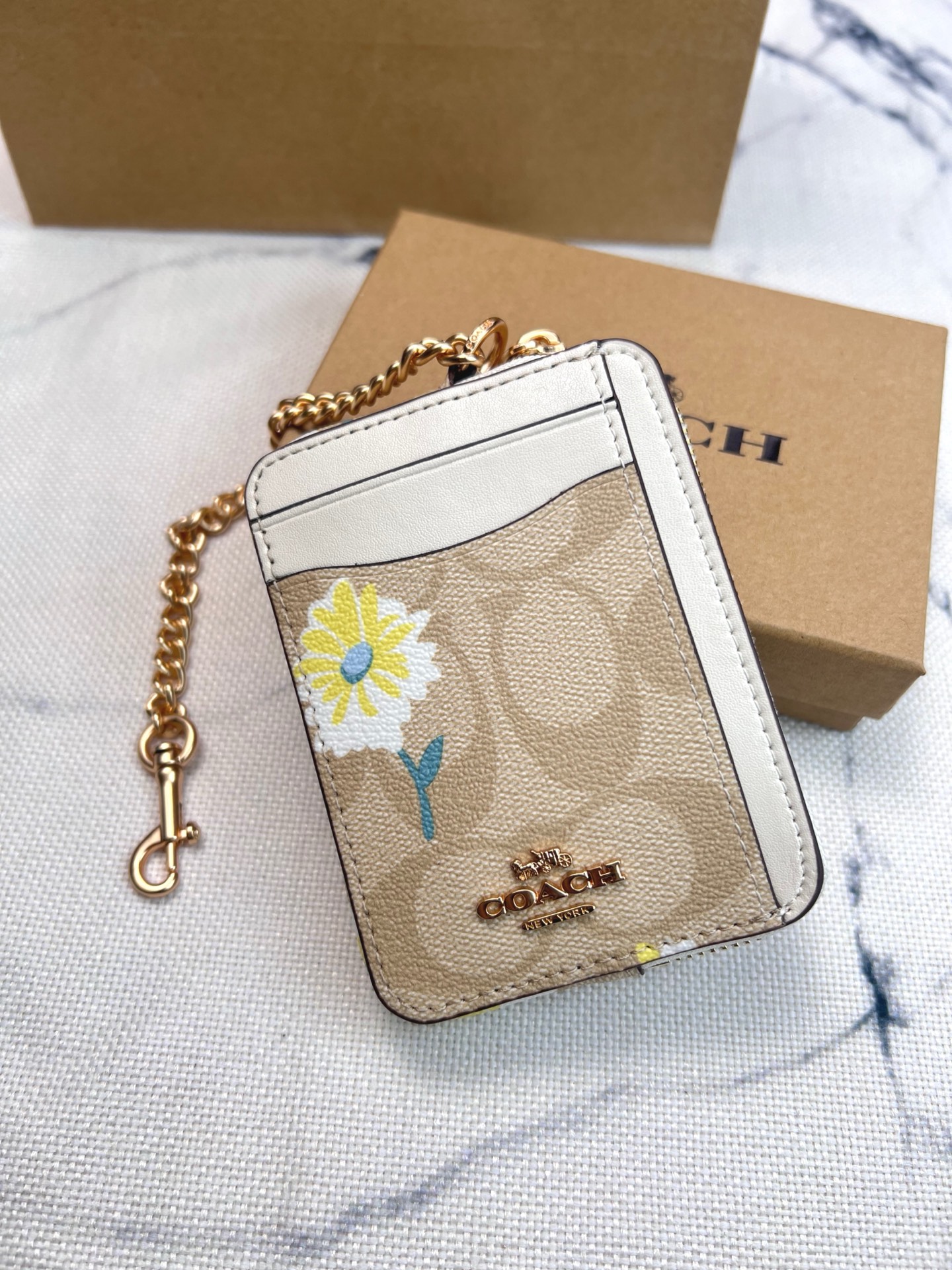 Coach ～Coach 新品 链条小方包