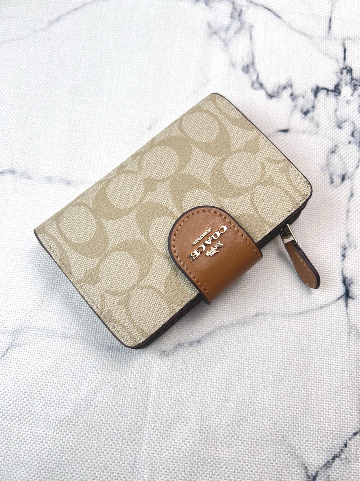 Coach ～COACH 蔻驰 C0082