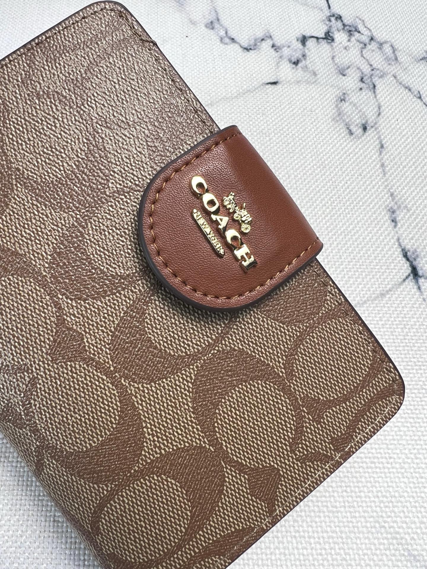 Coach ～COACH 蔻驰 C0082