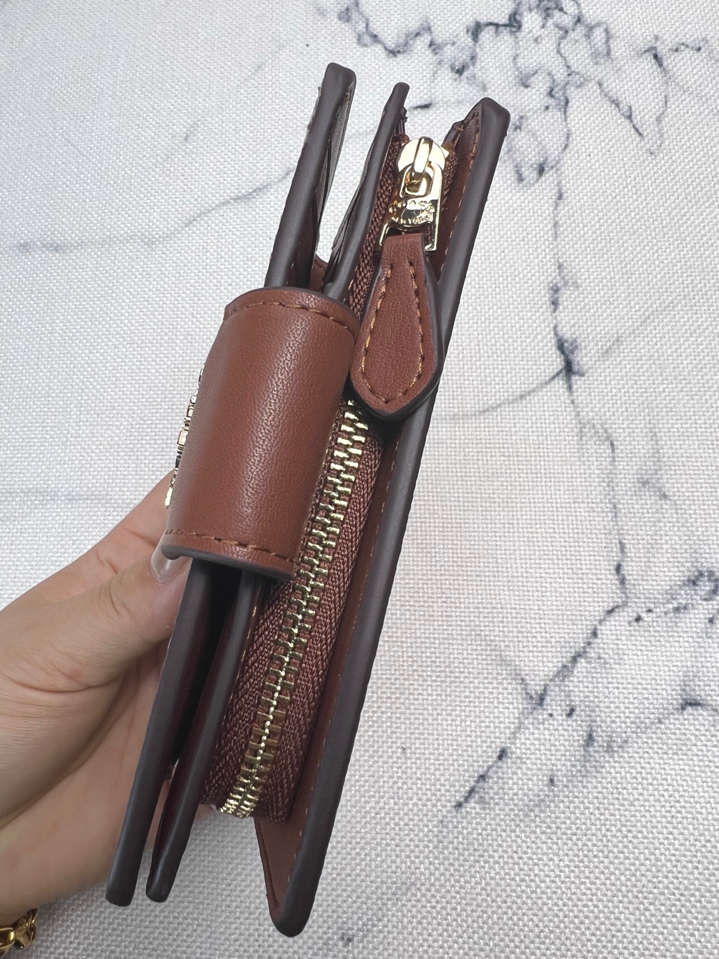 Coach ～COACH 蔻驰 C0082
