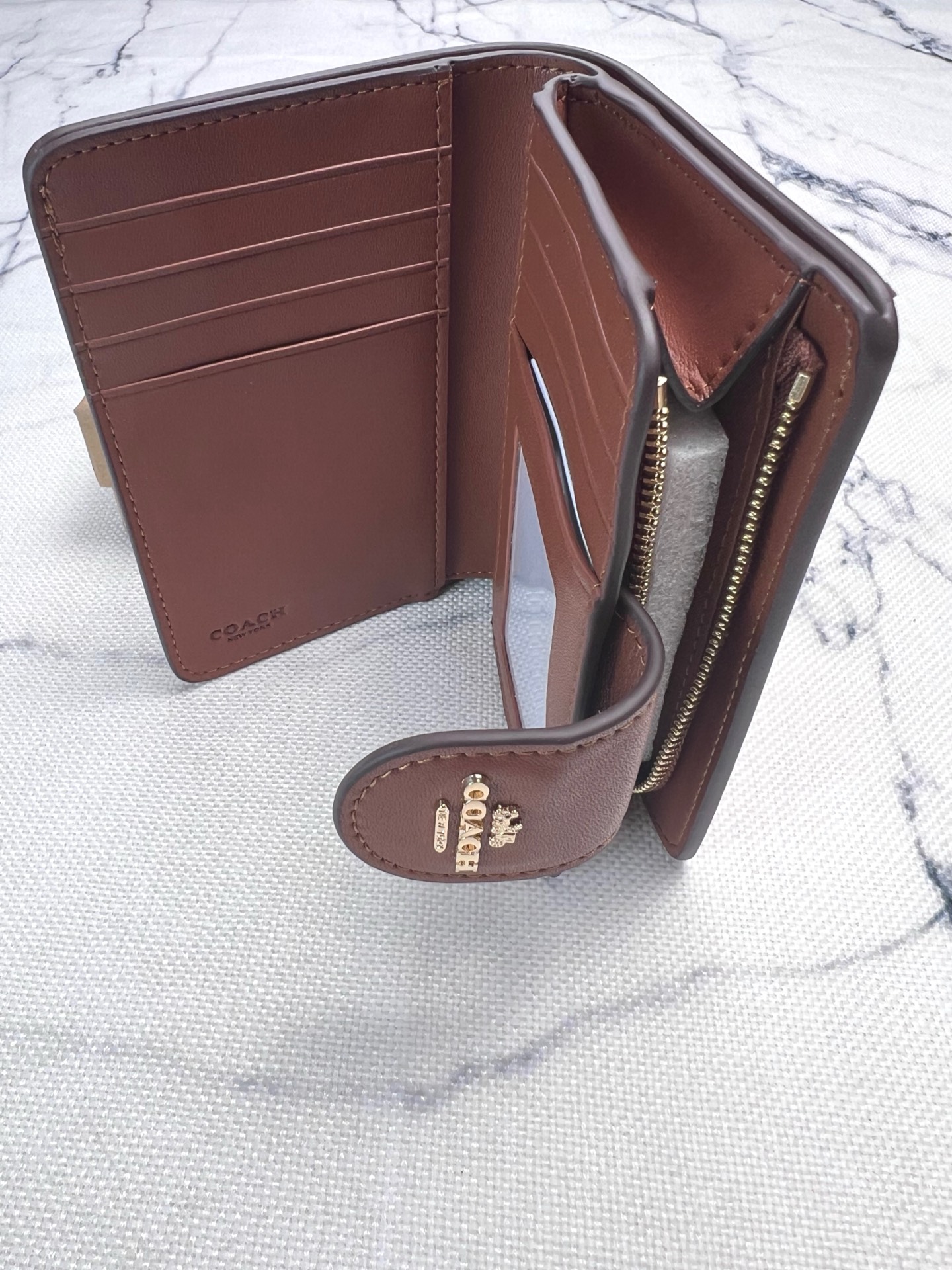 Coach ～COACH 蔻驰 C0082