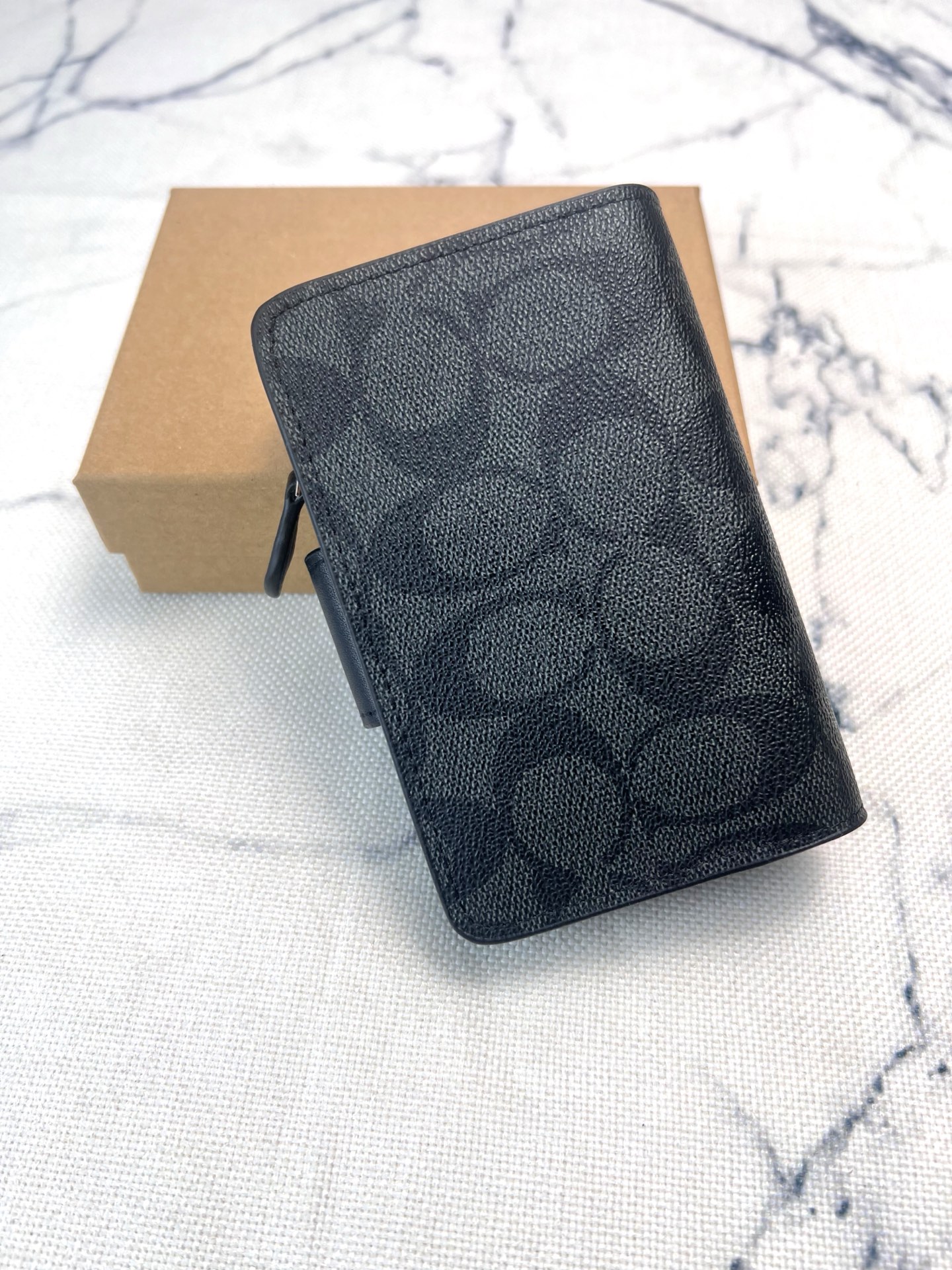 Coach ～COACH 蔻驰 C0082
