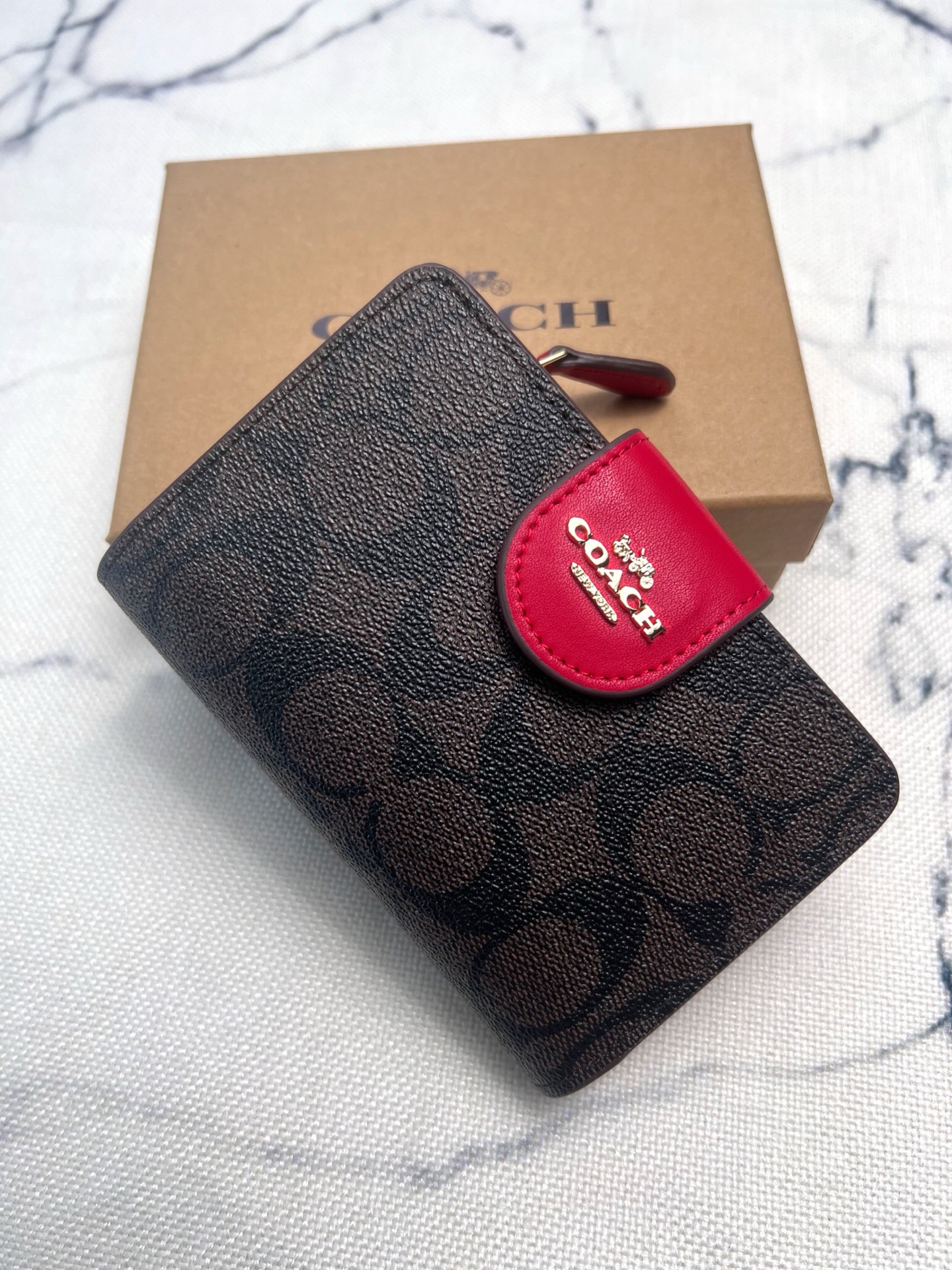 Coach ～COACH 蔻驰 C0082