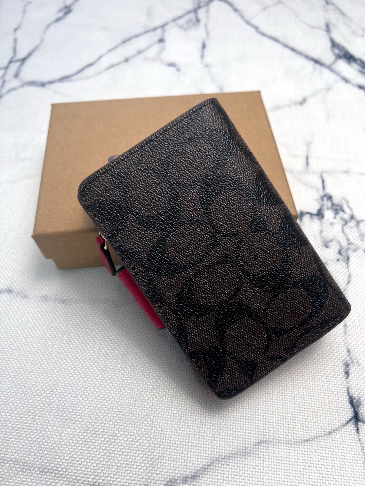 Coach ～COACH 蔻驰 C0082