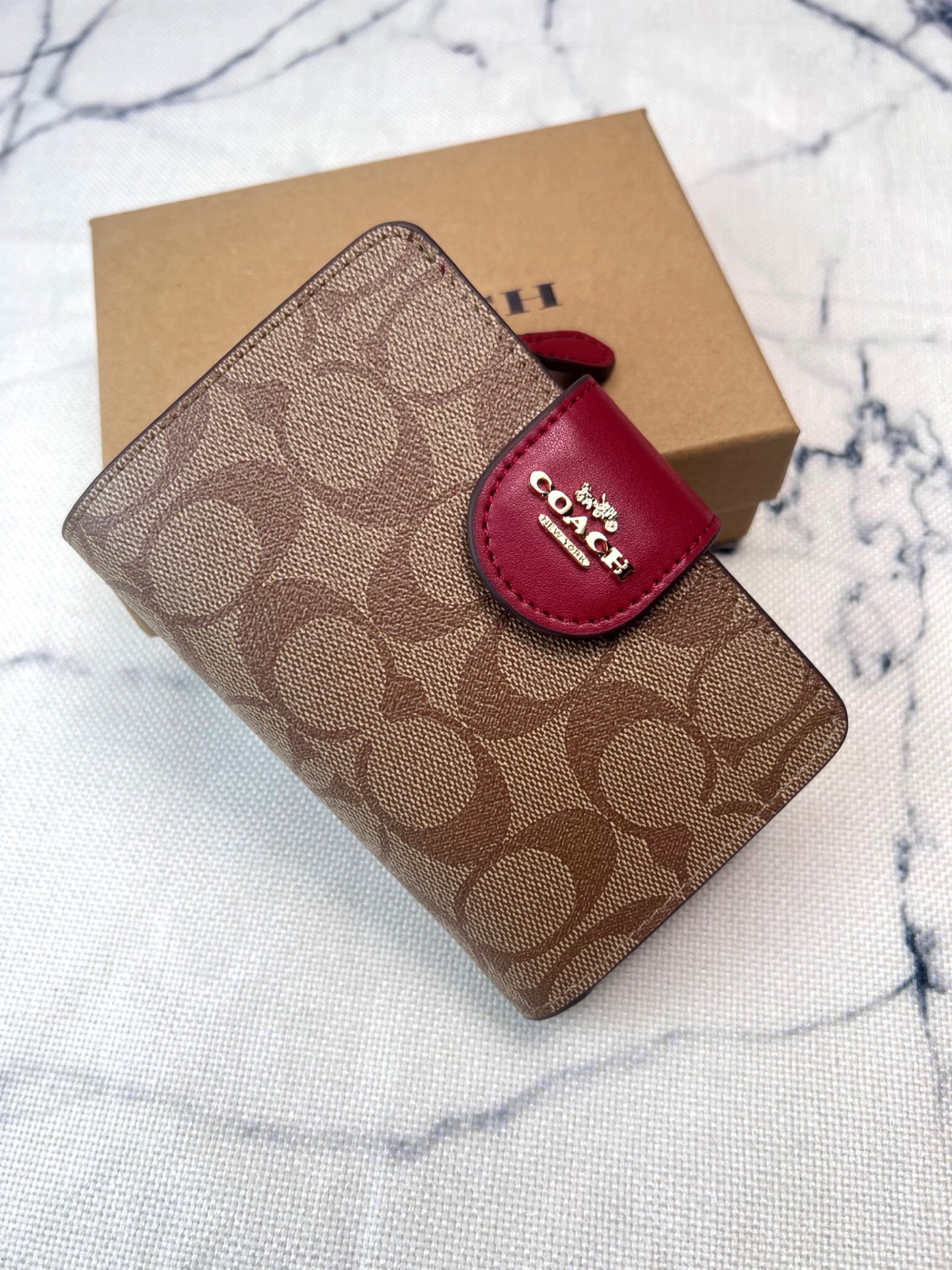 Coach ～COACH 蔻驰 C0082