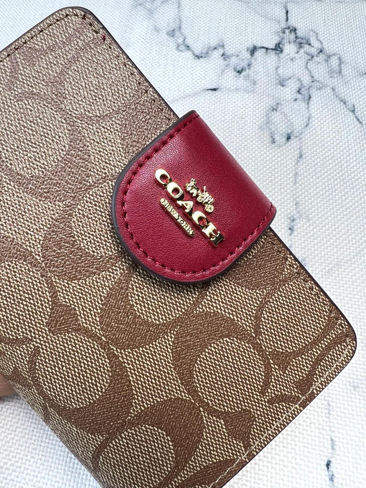 Coach ～COACH 蔻驰 C0082