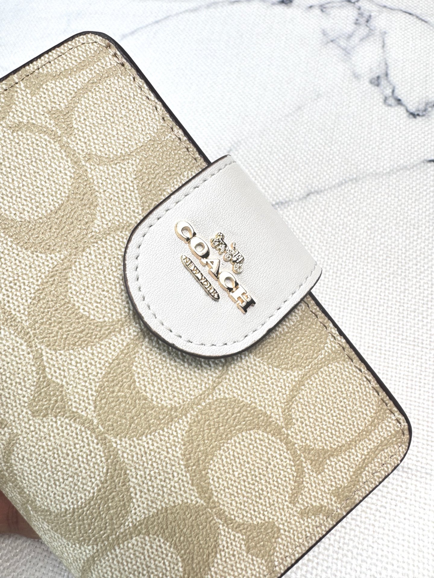 Coach ～COACH 蔻驰 C0082