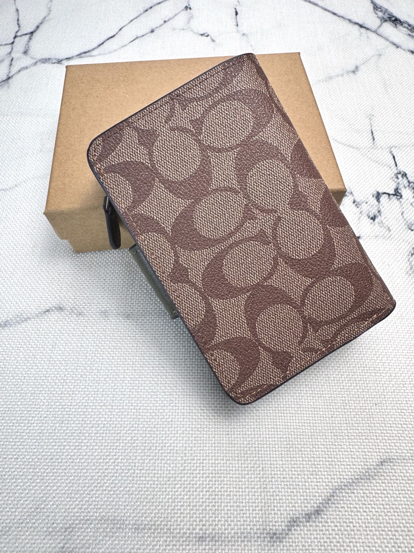 Coach COACH 蔻驰 C0082 新款女士中长款钱包