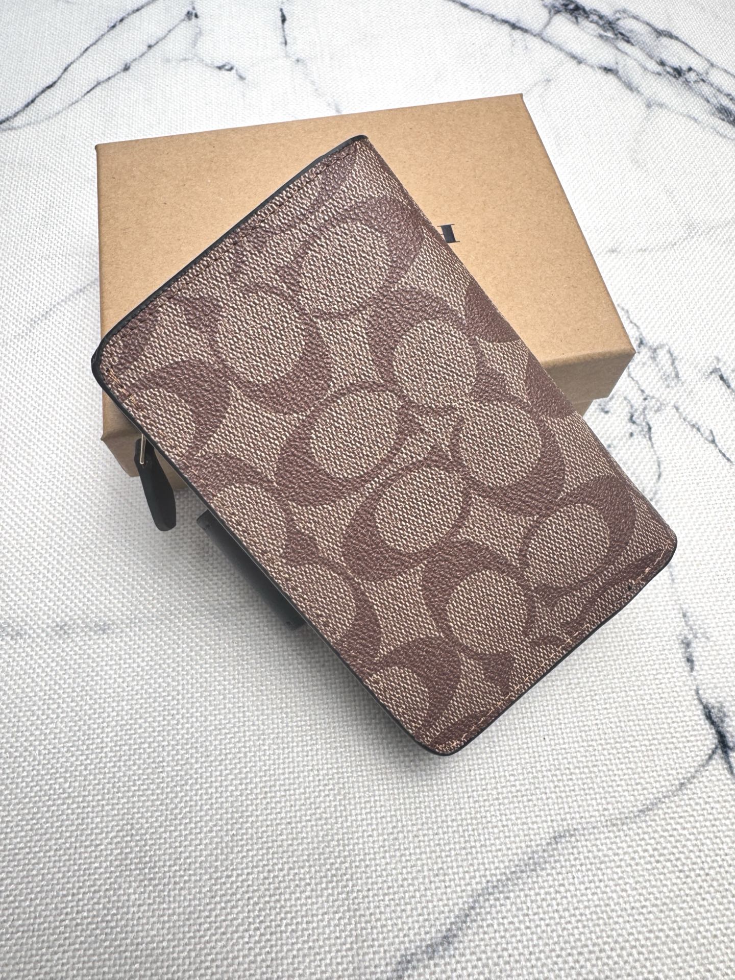 Coach ～COACH 蔻驰 C0082