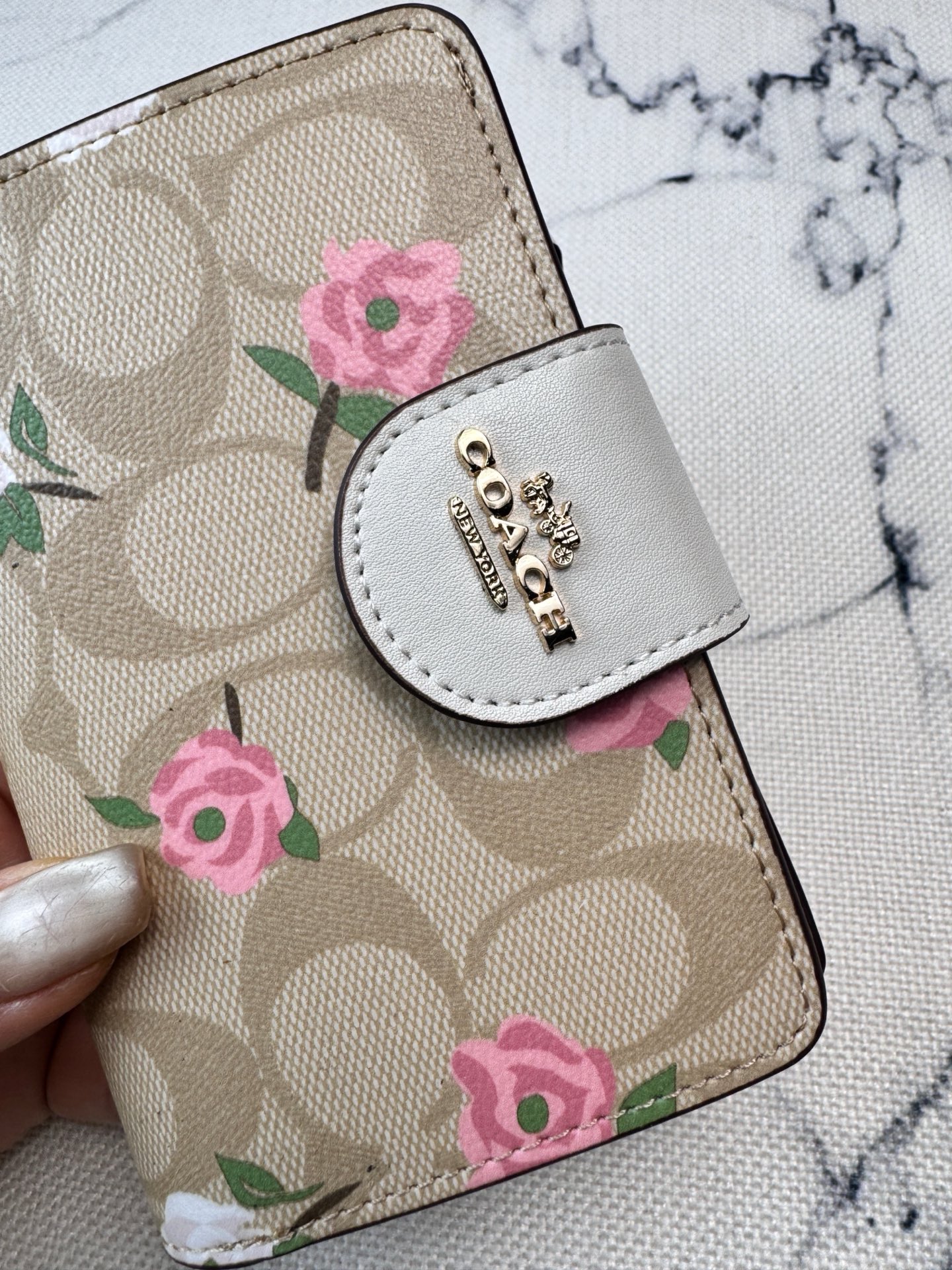 Coach ～COACH蔻驰CR968 花卉印花标志