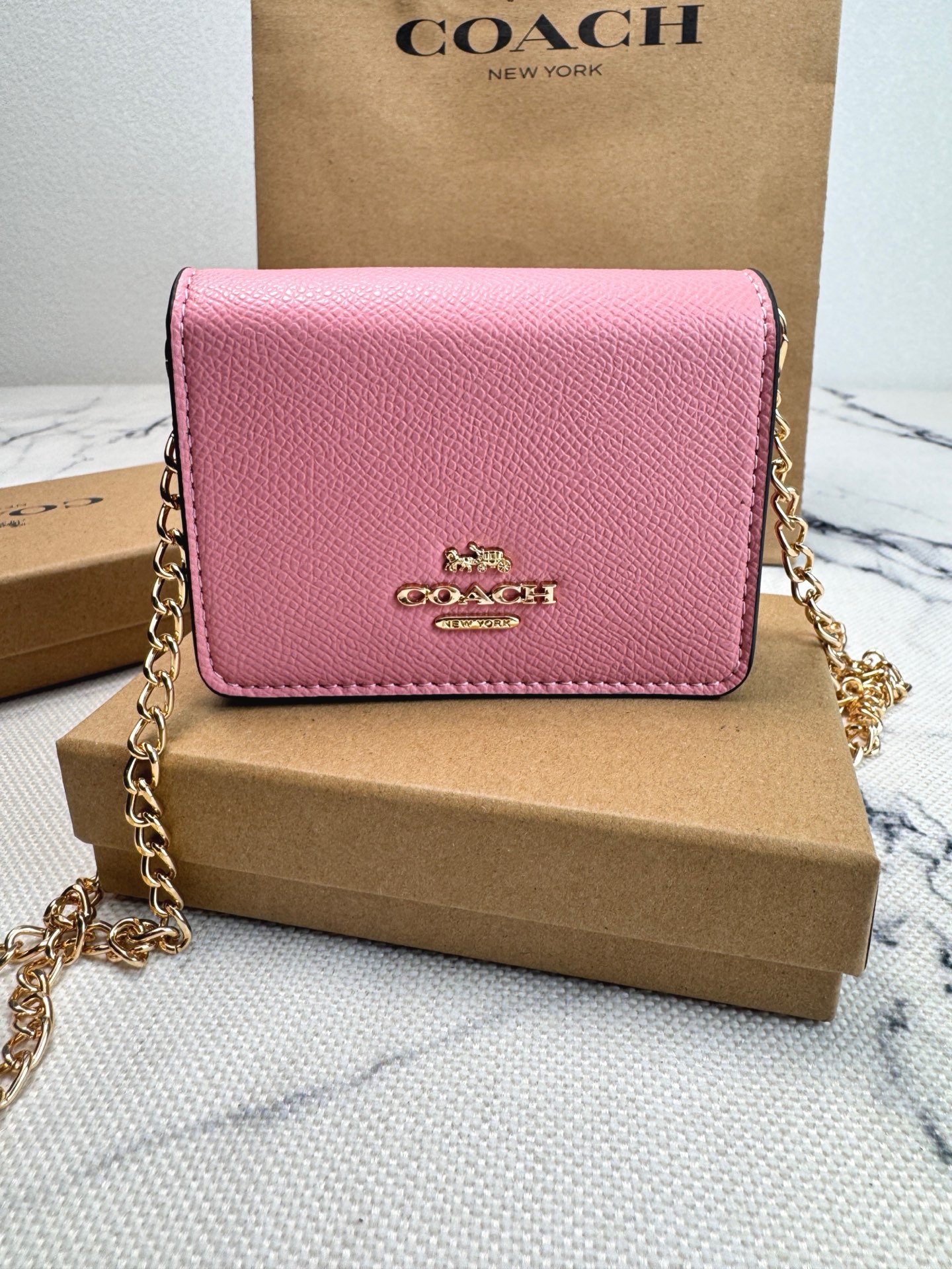 Coach COACH蔻驰 C0059纯色链条 十字纹皮革 钱包单肩斜挎包 小小一个 容量大还可以放2
