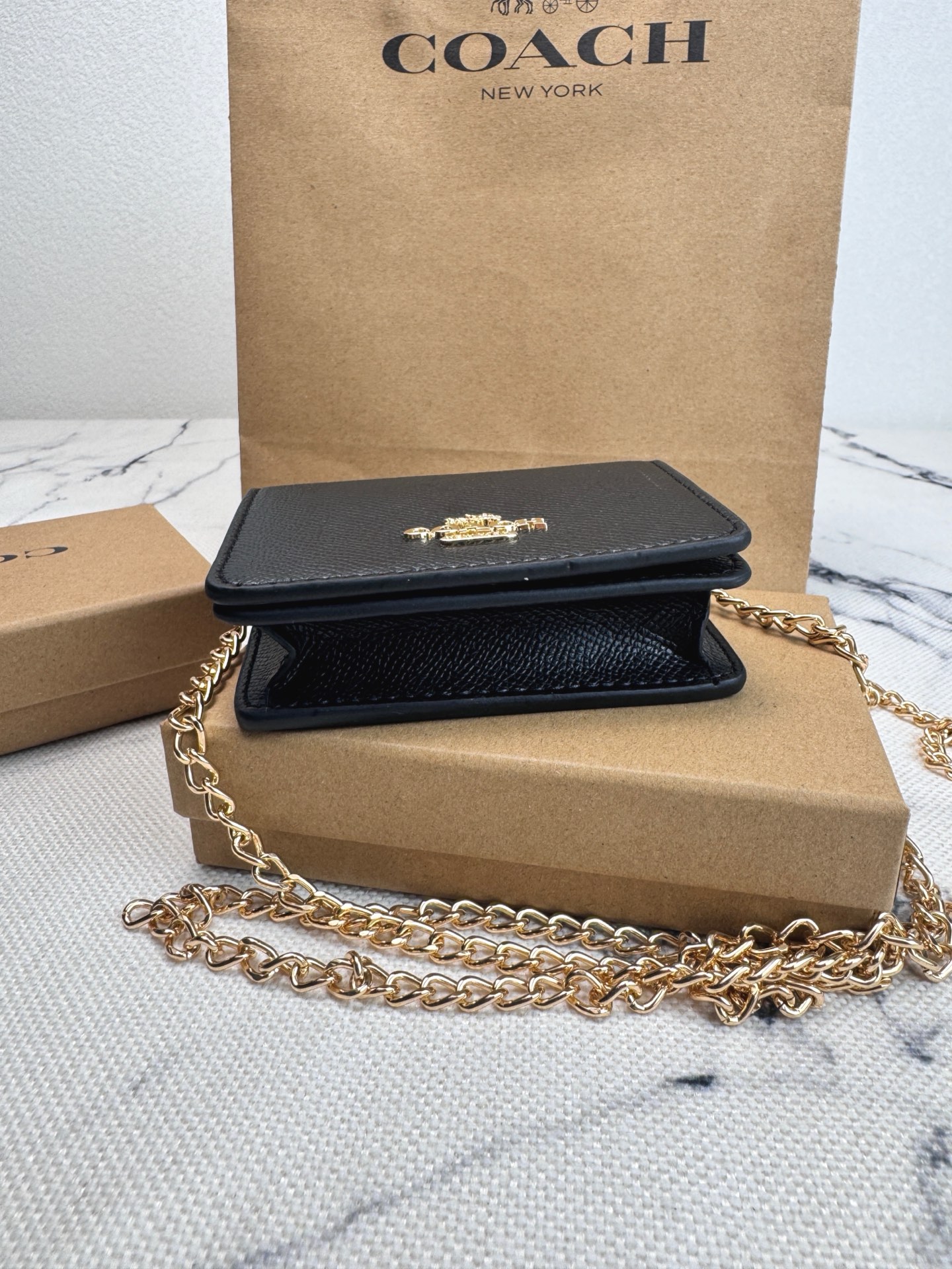 Coach COACH蔻驰 C0059纯色链条 十字纹皮革 钱包单肩斜挎包 小小一个 容量大还可以放2