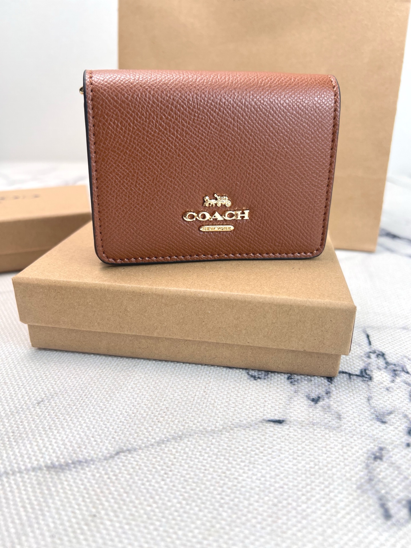 Coach COACH蔻驰 C0059纯色链条 十字纹皮革 钱包单肩斜挎包 小小一个 容量大还可以放2