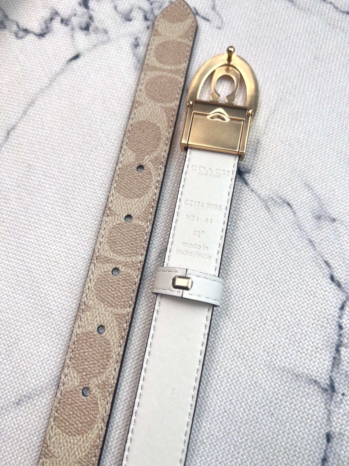 Coach ～Coach女士大 CZ196腰带超百搭款