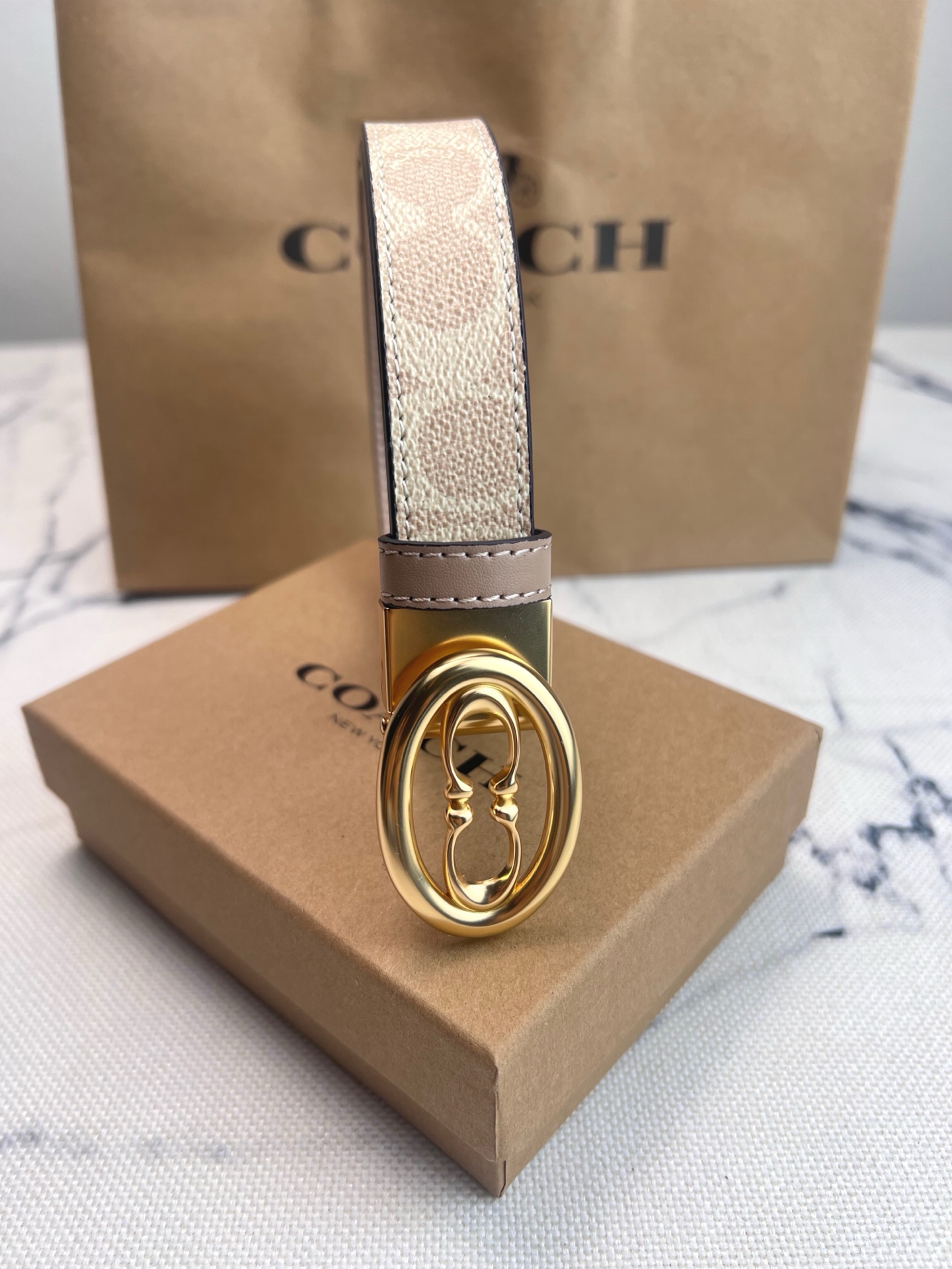 Coach ～Coach女士大 CZ196腰带超百搭款