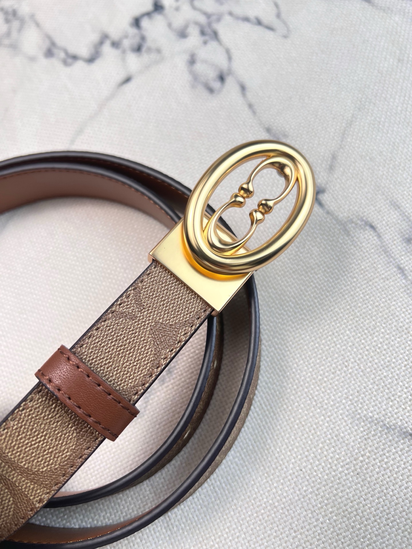 Coach ～Coach女士大 CF270腰带超百搭款