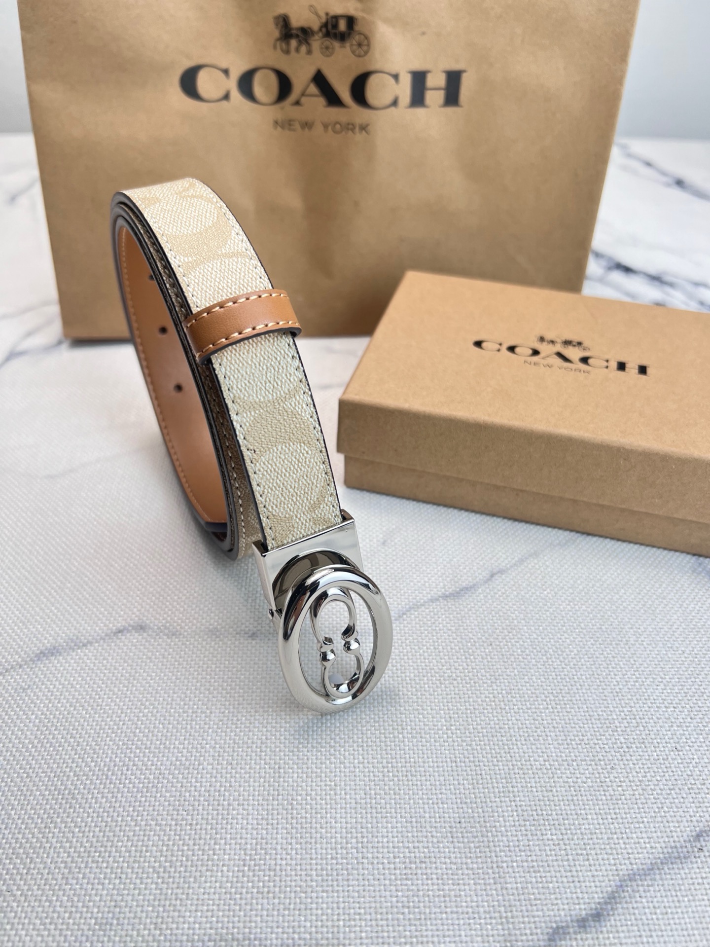 Coach Coach女士大 CZ196腰带超百搭款