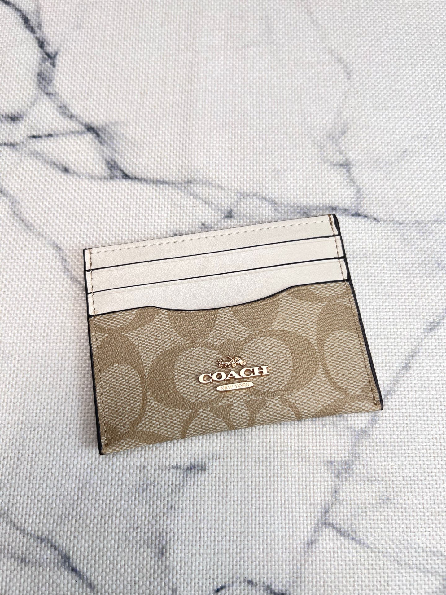 Coach ～COACH蔻驰CH415小卡包 老花浅米白配色 双面薄款卡包卡夹证件包 随身携带超方便可爱