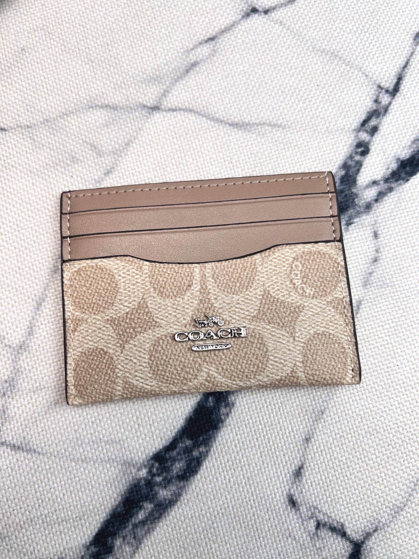 Coach ～COACH蔻驰CZ286卡包 老花奶茶色双面薄款卡包卡夹证件包 随身携带超方便可爱