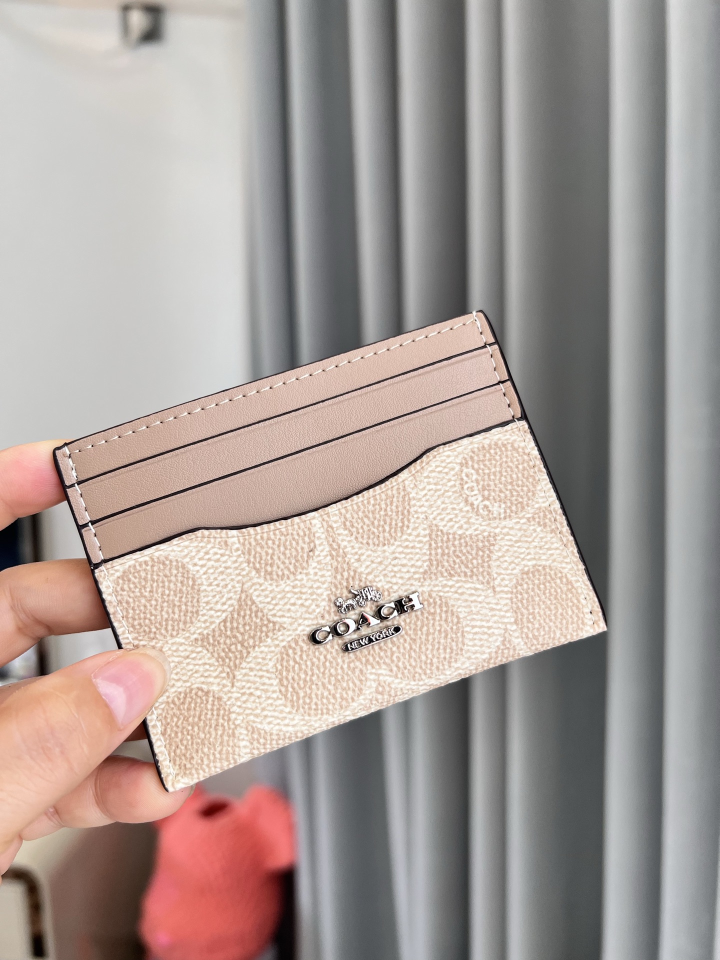 Coach ～COACH蔻驰CZ286卡包 老花奶茶色双面薄款卡包卡夹证件包 随身携带超方便可爱