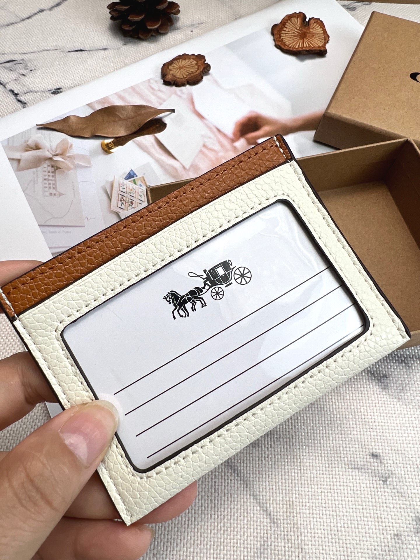Coach ～COACH蔻驰CK441小卡包 荔枝纹卡其拼白色双面薄款卡包卡夹证件包 随身携带超方便可爱