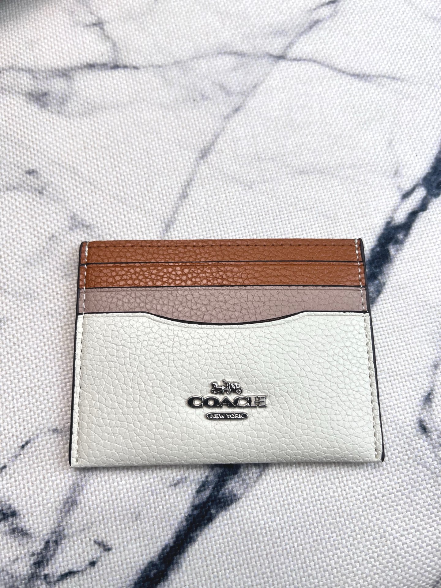 Coach ～COACH蔻驰CK441小卡包 荔枝纹卡其拼白色双面薄款卡包卡夹证件包 随身携带超方便可爱